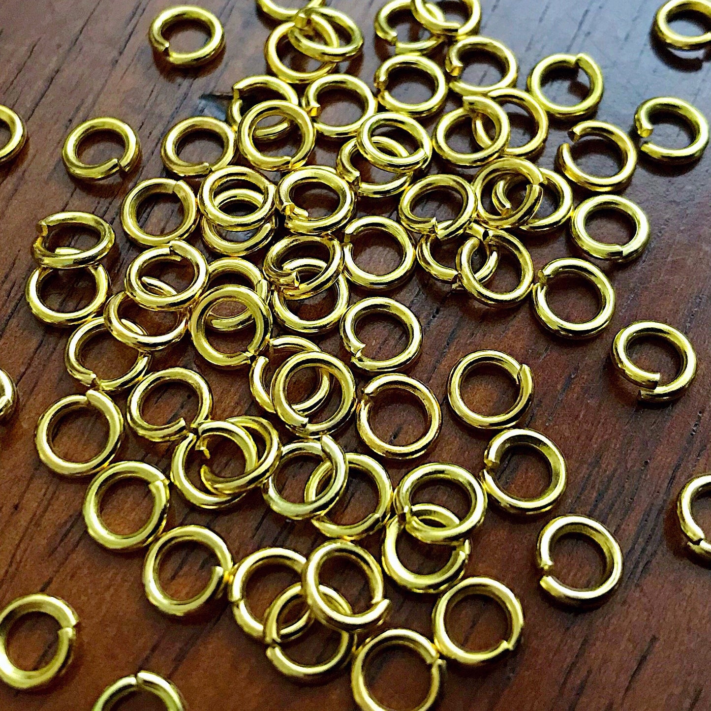 100pcs, 8x1mm Strong Jump Rings, 8 x 1mm Gold Tone Jump Rings, Heavy Duty 8mm x 1mm Jumprings, Industrial Strength Jump Rings, Findings