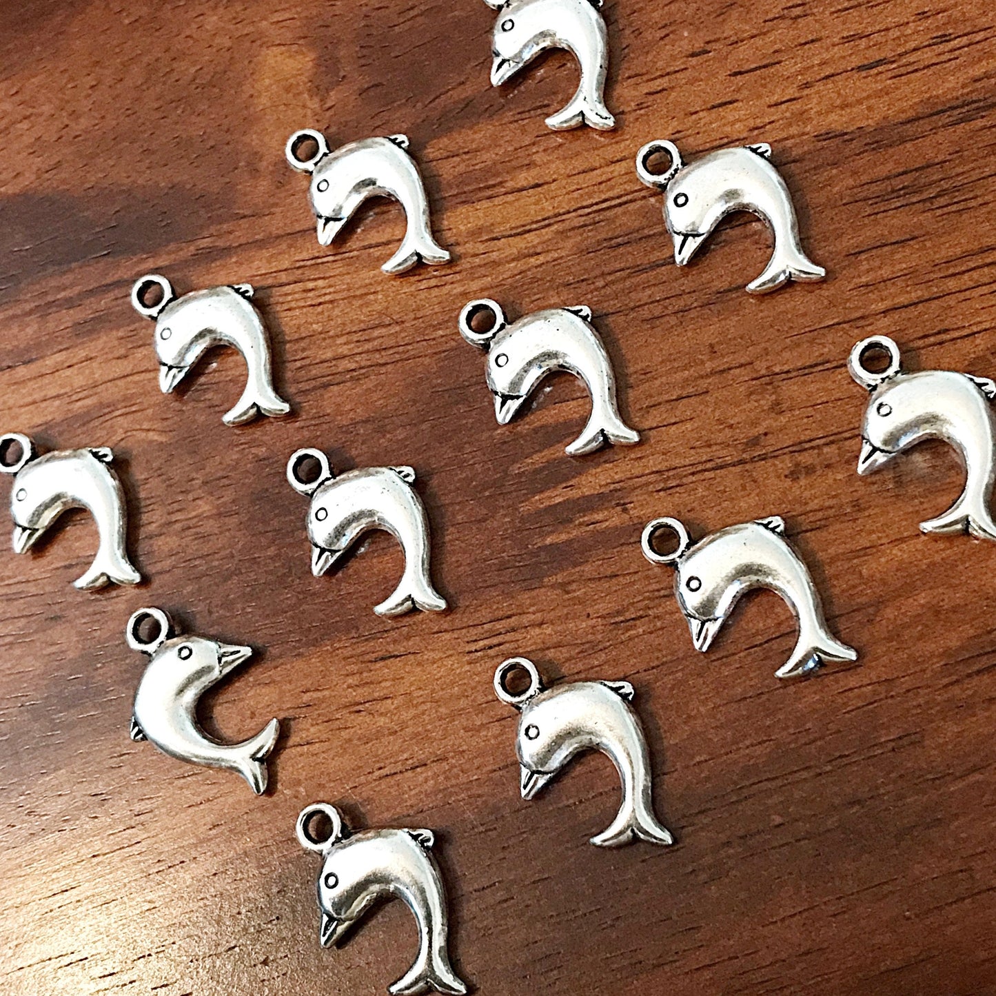 20pcs, Dolphin Charms, Antique Silver Charms, Silver Dolphin Charms, Whale Charms, Fish Charms, 3D Dolphin Charms, Killer Whale, Findings
