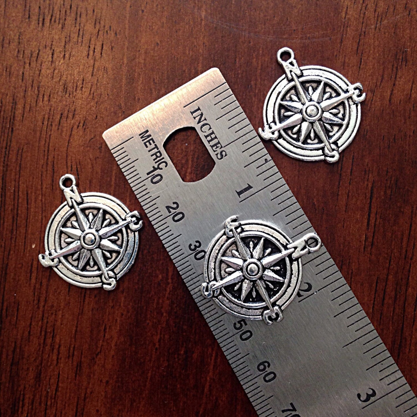 Bulk 8 Silver Compass Pendants, Antique Silver Charms, Compass Charms, Pewter Charm Findings, Jewelry and Craft Supplies, Findings
