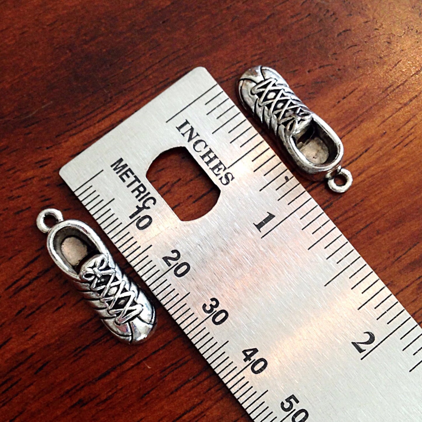 8pcs Tennis Shoe Charms, Shoe Charms, 3D Shoes Charms Sneaker Charms, Basketball Charms, Sports Charms, Tools and Craft Supplies, Findings