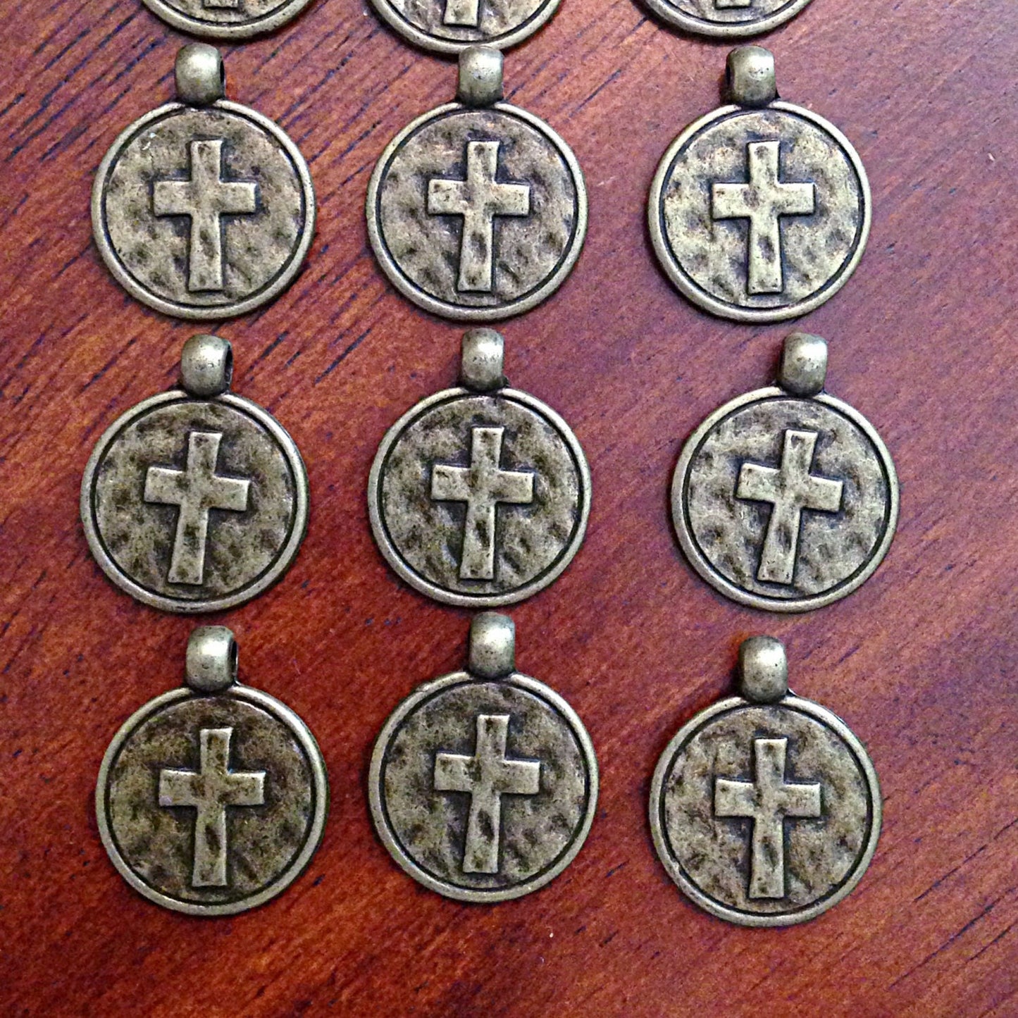 20pcs, Hammered Cross Charms, Antique Bronze Cross Charms, Round Cross Charms, Disc Cross Charms, Coin Cross Charms, DIY Jewelry, Findings