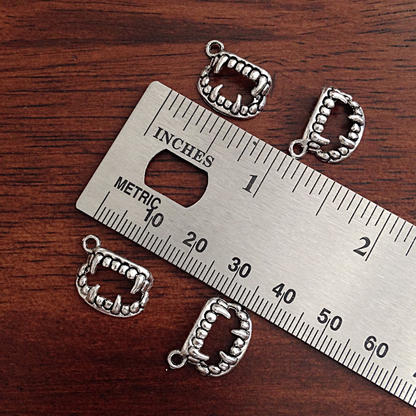 Bulk 25 Vampire Teeth Charms, Antique Silver Charms, Fangs Charms, Silver Vampire Teeth Charms, Jewelry and Craft Supplies, Findings