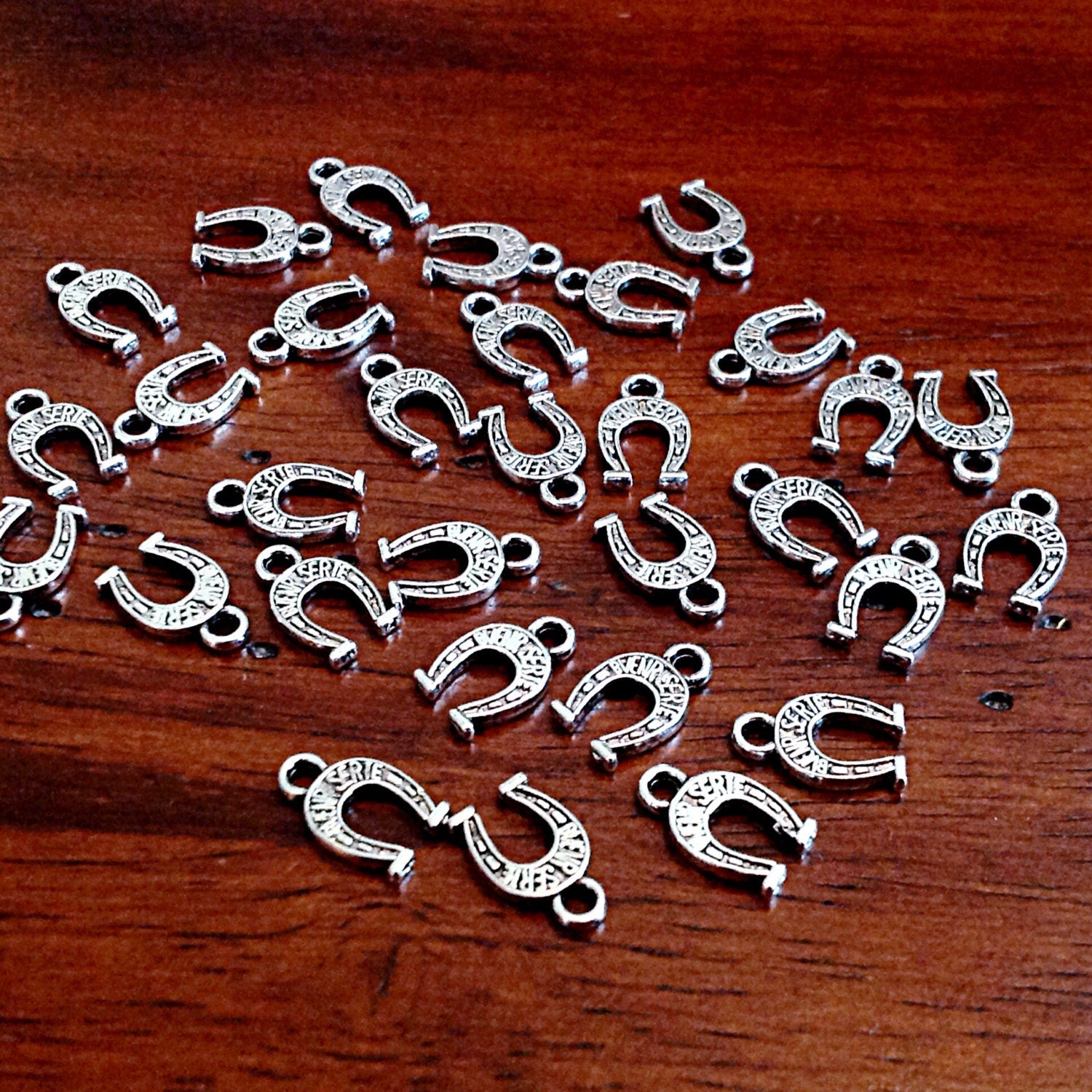25pcs Silver Horseshoe Charms, Antique Silver Charms, Horseshoe Charms, Tiny Horseshoe Charms, Craft and Jewelry Supplies, Findings
