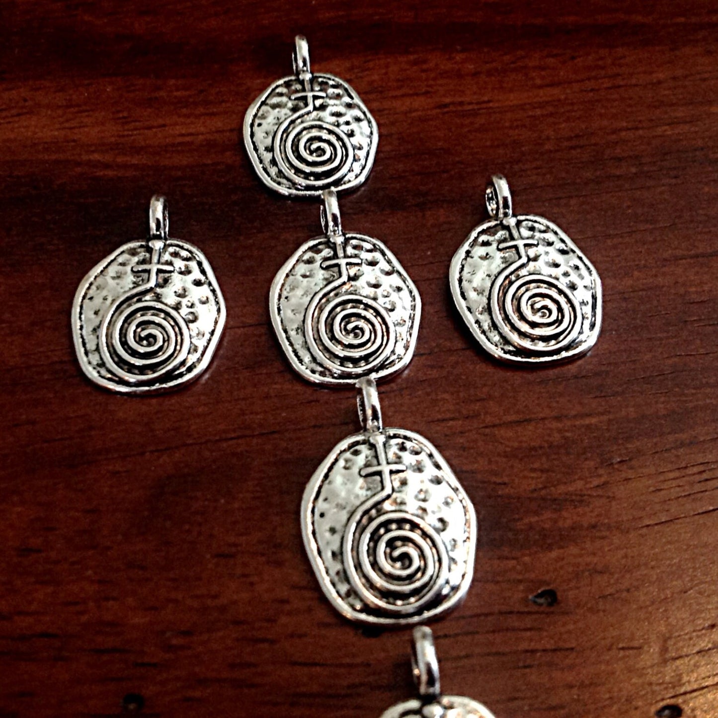 15pcs, Hammered Cross Charms, Antique Silver Cross Charms, Round Cross Charms, Inside Cross Pendants, Spiral Cross Charms, DIY, Findings