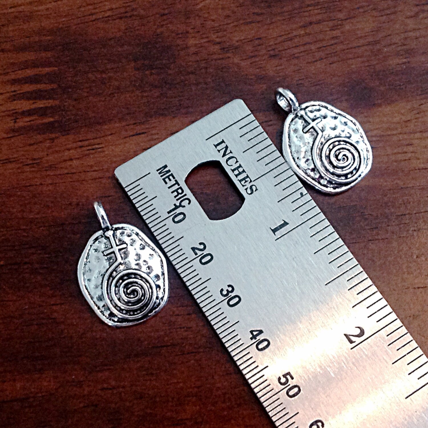 15pcs, Hammered Cross Charms, Antique Silver Cross Charms, Round Cross Charms, Inside Cross Pendants, Spiral Cross Charms, DIY, Findings