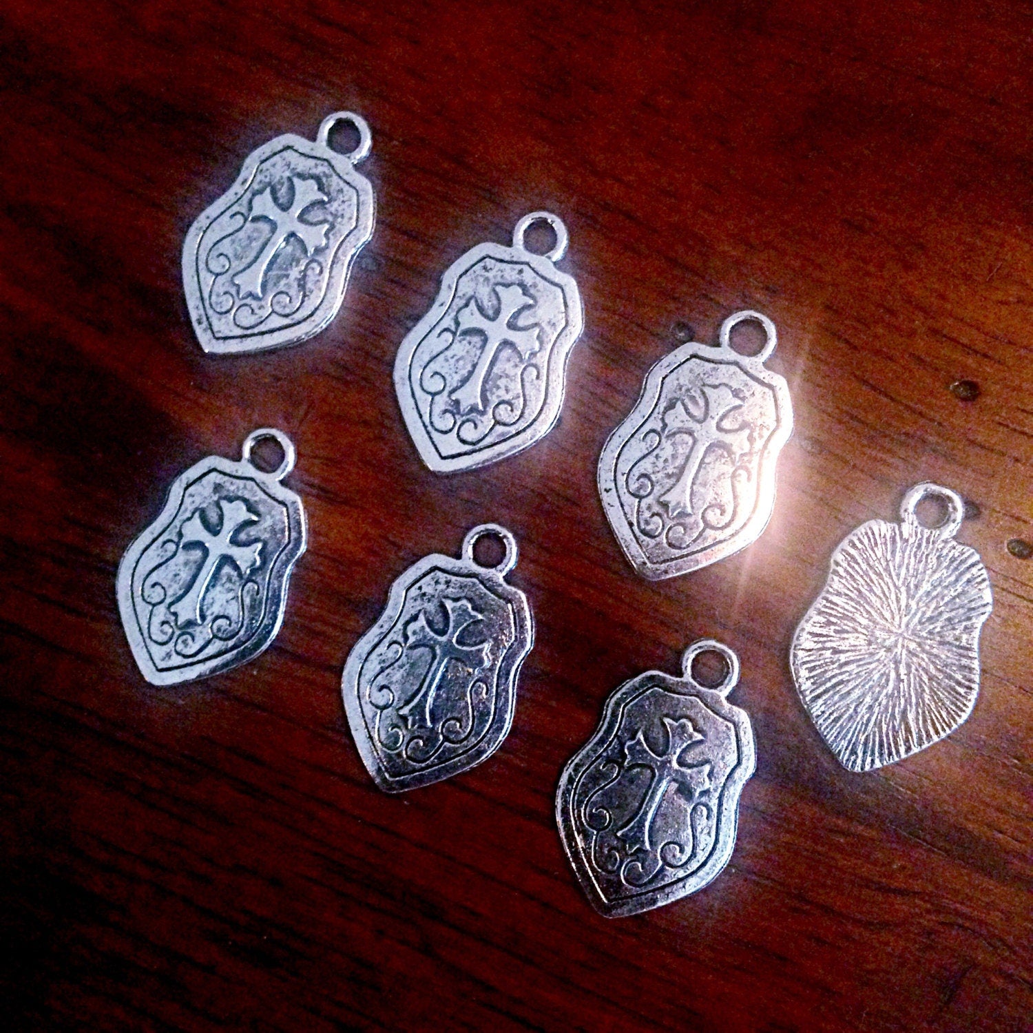 30pcs, Shield Charms, Shield of Faith Charms, Armor of God Charms, Ephesians 6:10-18, Antique Silver Shield Pendants, Findings