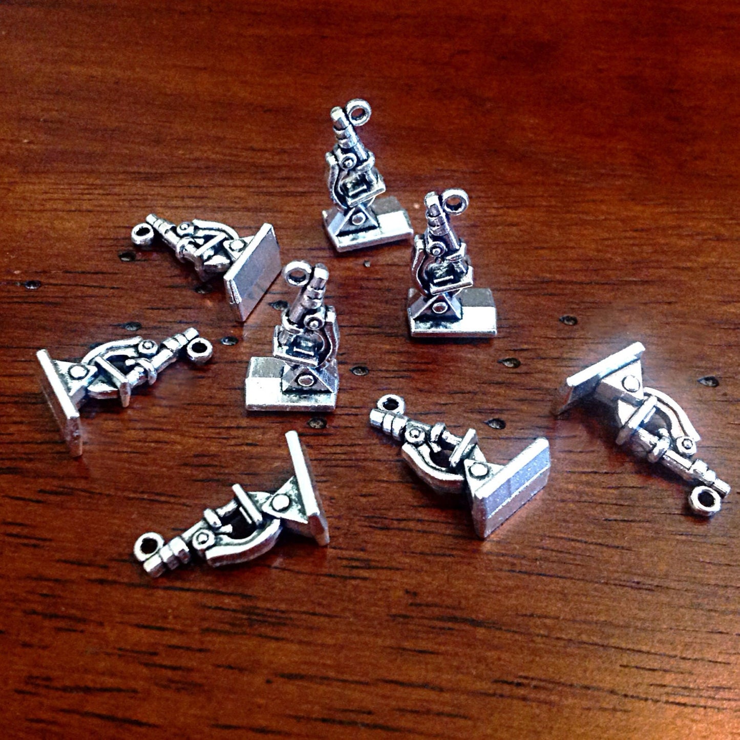 10pcs, Microscope Charms, Medical Charms, Lab Charms, Chemistry Charms, Science Charms, Microscope Pendants, Molecular Charms, Findings