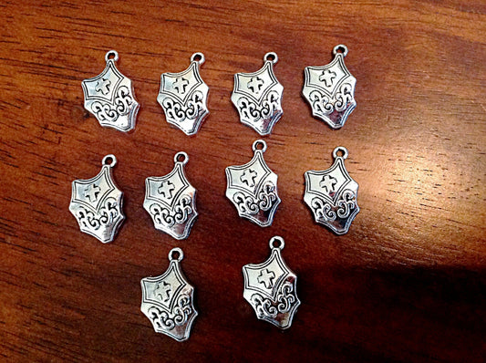 20pcs, Shield Charms, Shield of Faith Charms, Armor of God Charms, Ephesians 6:10-18, Antique Silver Shield Pendants, Findings