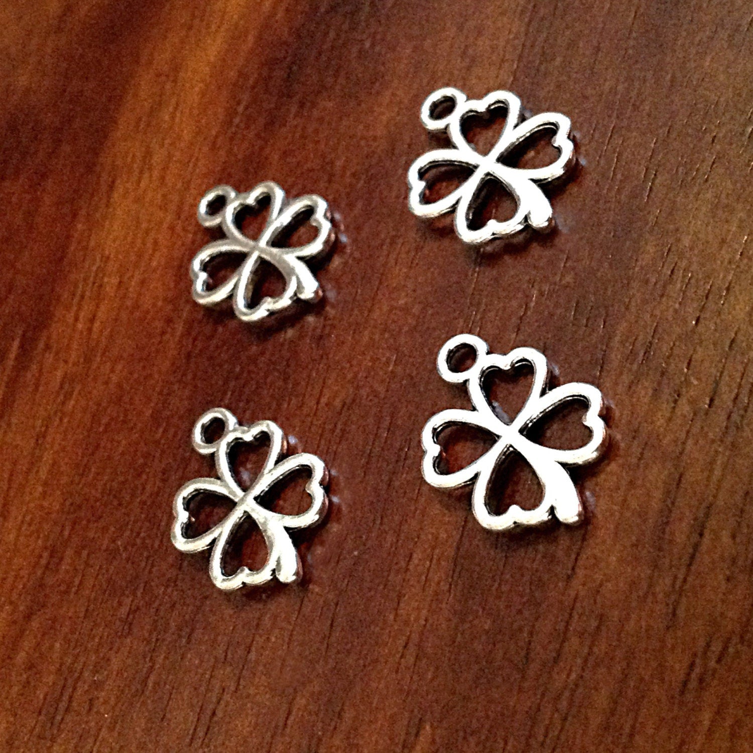20pcs, Four Leaf Clover Charms, Antique Silver Charms, Clover Charms, 4 Leaf Clover Charms, Shamrock Charms, Findings, Jewelry Supplies