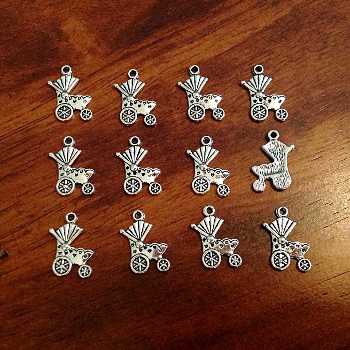 Baby Stoller Charms, 25pcs, Antique Silver Charms, Stroller Charms, Baby Carraige Charms, Baby Shower Charms, Craft and Jewelry Supplies