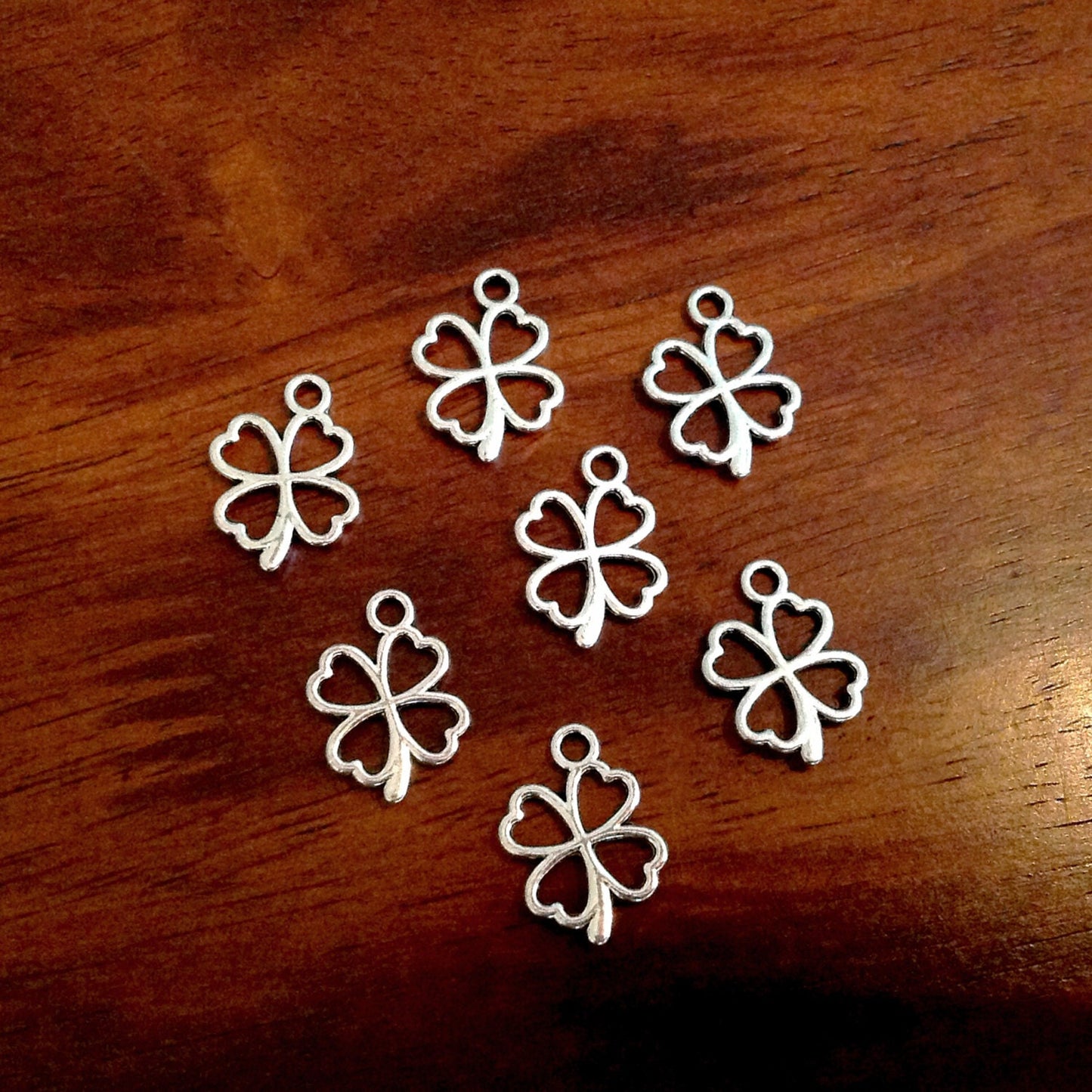 20pcs, Four Leaf Clover Charms, Antique Silver Charms, Clover Charms, 4 Leaf Clover Charms, Shamrock Charms, Findings, Jewelry Supplies