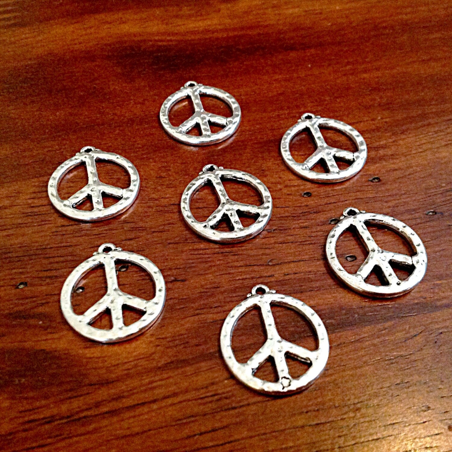 Bulk 25pcs, Peace Sign Charms, Antique Silver Charms, Silver Peace Charms, Yoga Charms, Zen Charms, Jewelry and Craft Supplies, Findings