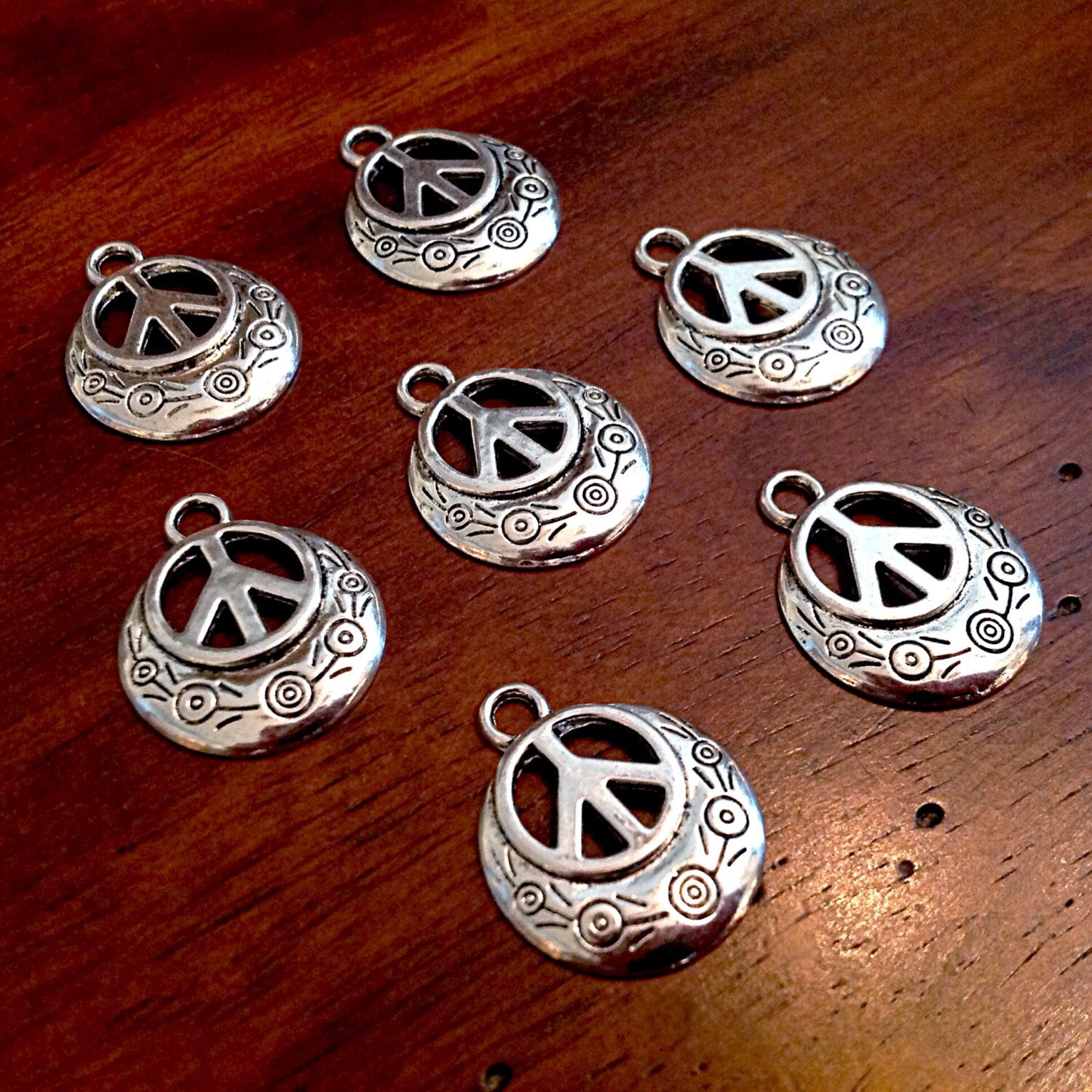 15pcs, Peace Sign Charms, Antique Silver Charms, Silver Peace Charms, Yoga Charms, Zen Charms, Jewelry and Craft Supplies, Findings