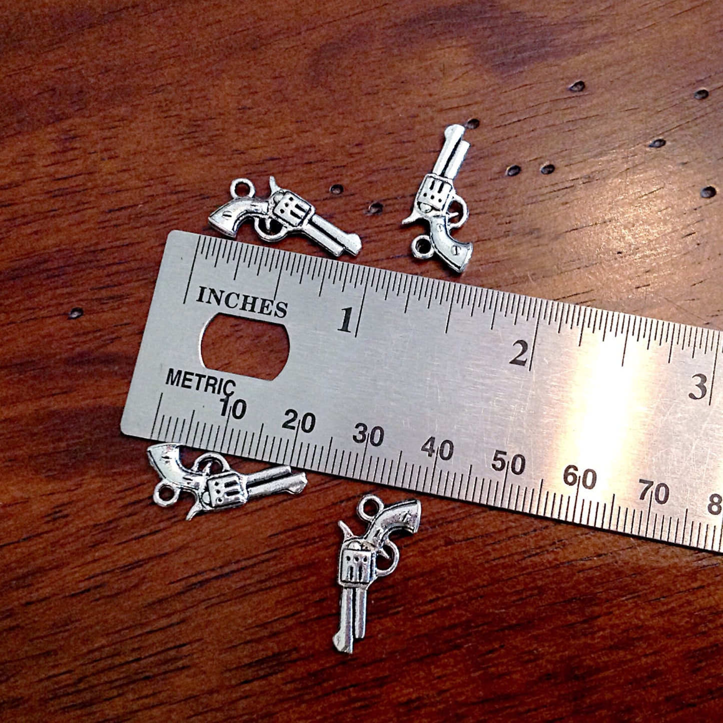 20pcs, Pistol Charms, Antique Silver Charm, 3D Pistol Charms, Gun Charms, Double Sided Gun Charms, Jewelry and Craft Supplies, Finding