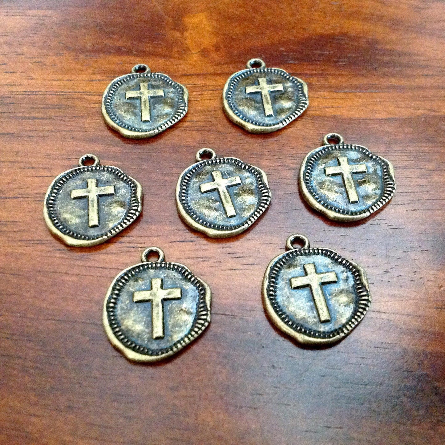 40pcs, Hammered Cross Charms, Bronze Cross Charms, Round Cross Charms, Bronze Cross Pendants, Disc Cross Charms, Coin Cross Charms, Findings