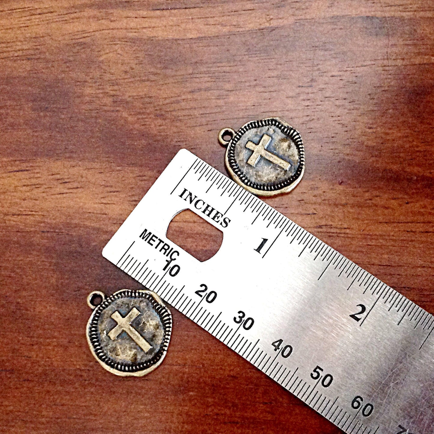 20pcs, Hammered Cross Charms, Bronze Cross Charms, Round Cross Charms, Bronze Cross Pendants, Disc Cross Charms, Coin Cross Charms, Findings