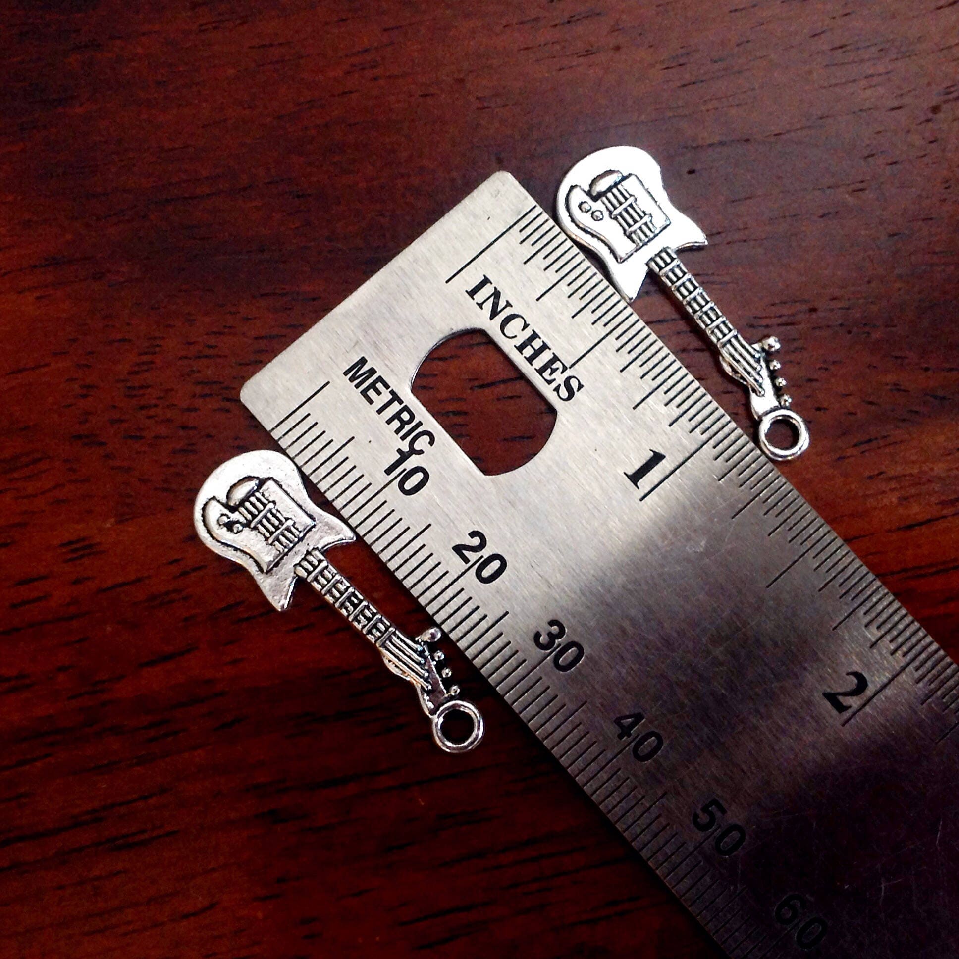 20pcs, Guitar Charms, Antique Silver Charms, Silver Guitar Charms, Rock and Roll Charms, Crafts and Jewelry Supplies and Findings