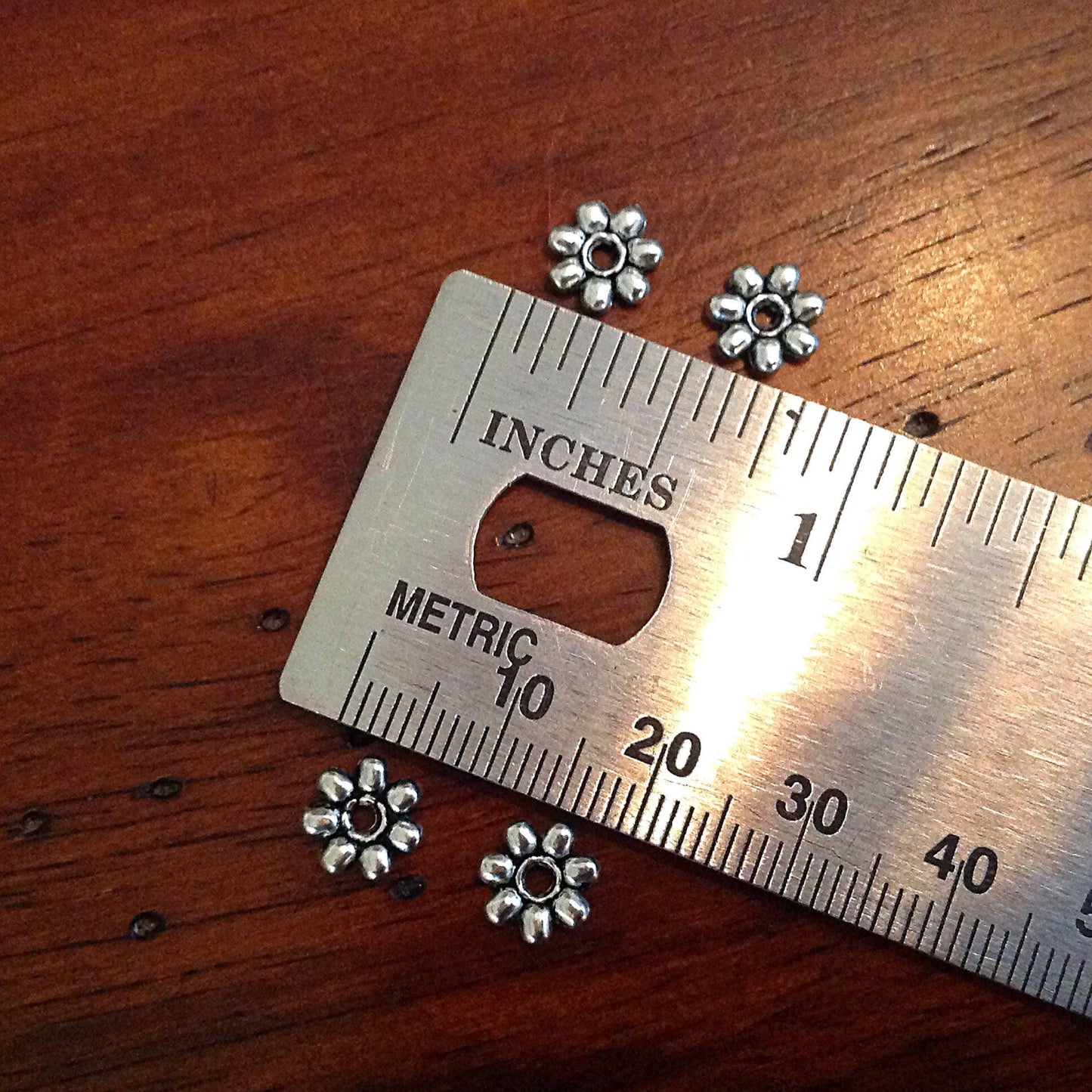 Bulk 50pcs, Flower Spacer Beads, Daisy Beads, Connector Beads, Daisy Spacer Beads, Silver Flower Spacer Beads, Silver Spacer Beads, Finding