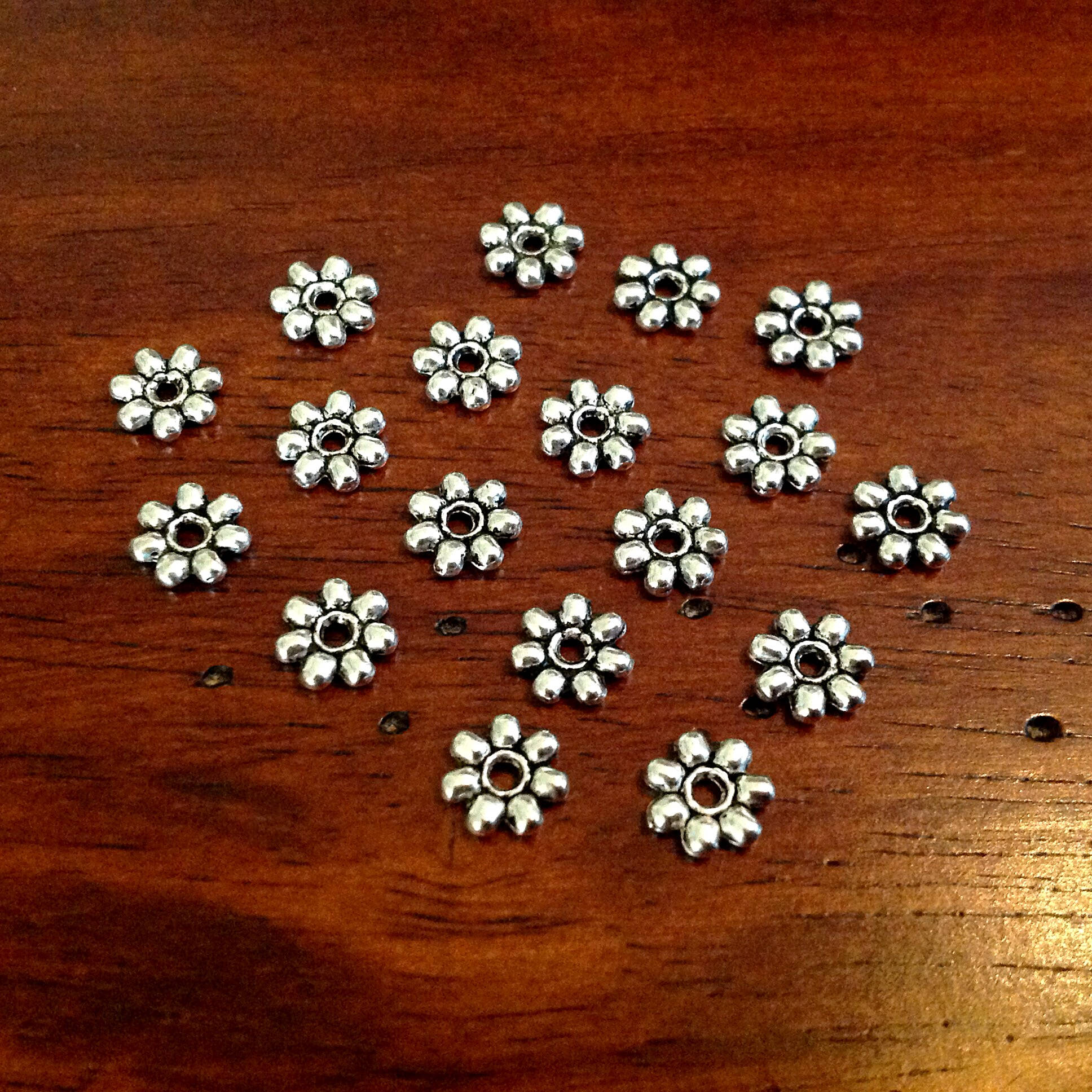 25pcs, Flower Spacer Beads, Connector Beads, Small Silver Spacer Beads, Flower Connector Beads, Silver Spacer Beads, Craft Supplies, Finding
