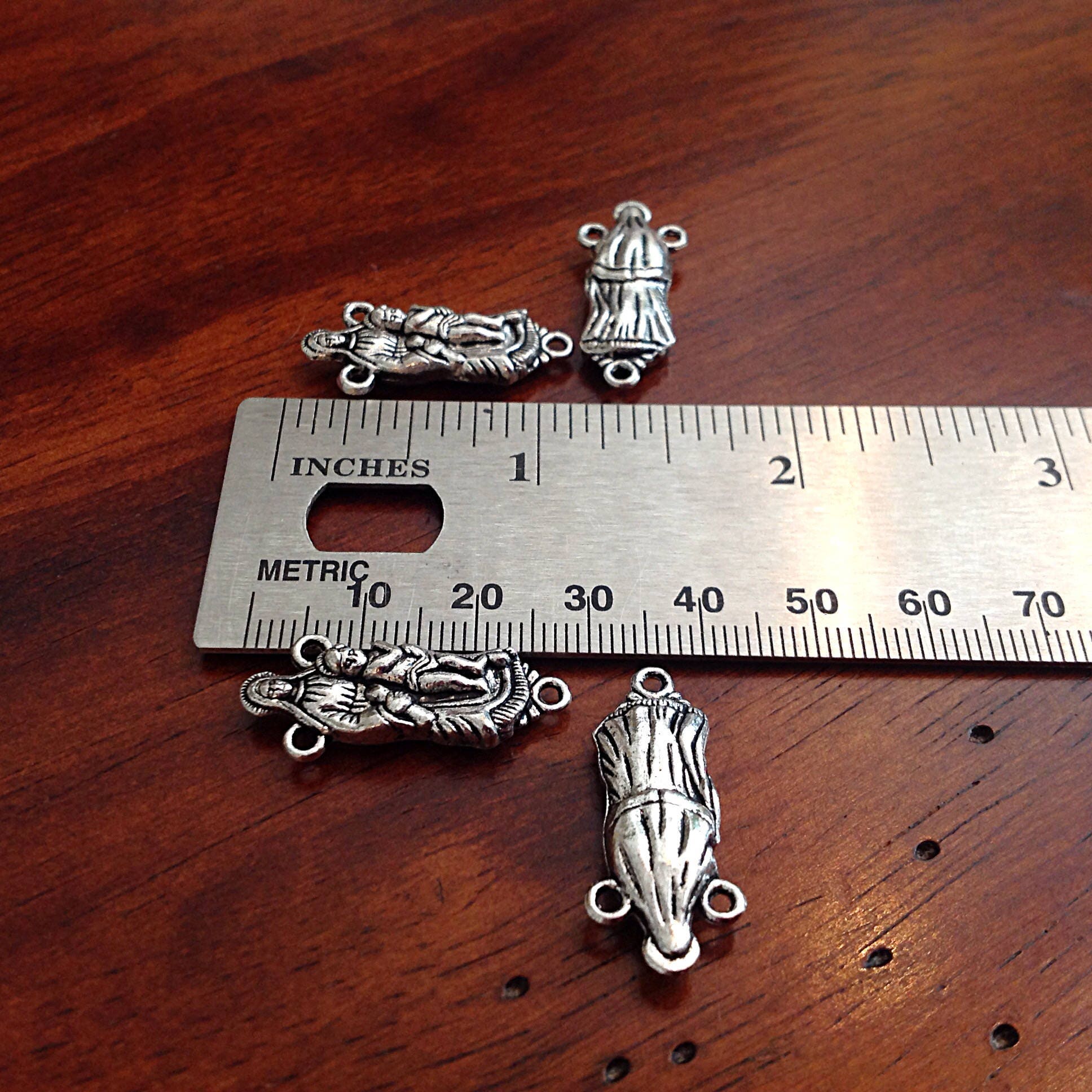 15pcs, 3 Loop Connectors, Rosary Centerpieces, Virgin Mary 3 Loops Connectors, Mary and Baby Jesus Charms, Rosary Connectors, Rosary Centers