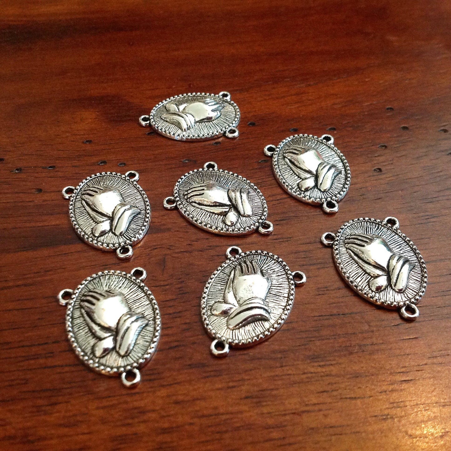 20 Praying Hands Pendant Connectors, Rosary Connectors, Centers, Rosary Charms, Connectors, Catholic Charms, Religious Charms, Findings