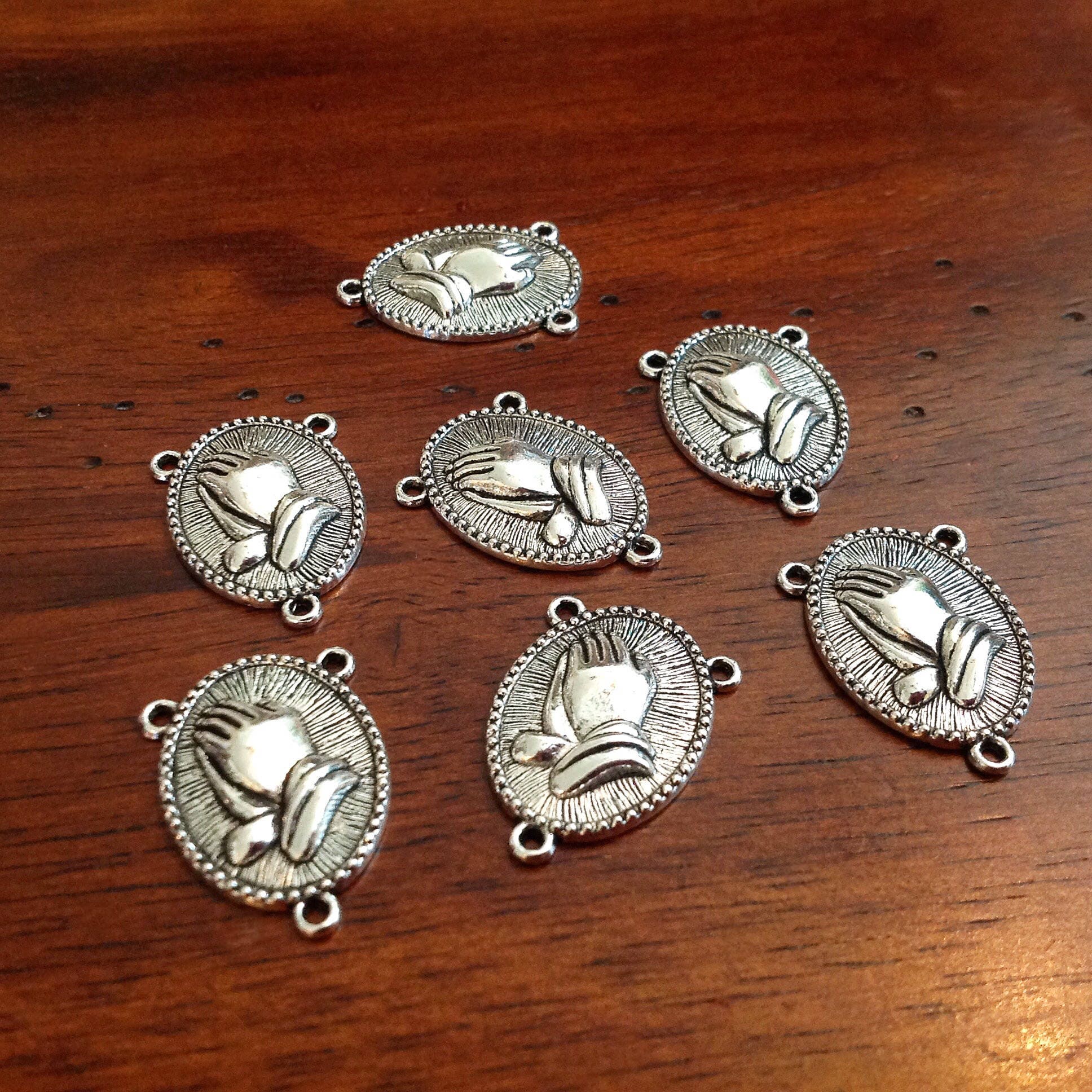 20 Praying Hands Pendant Connectors, Rosary Connectors, Centers, Rosary Charms, Connectors, Catholic Charms, Religious Charms, Findings
