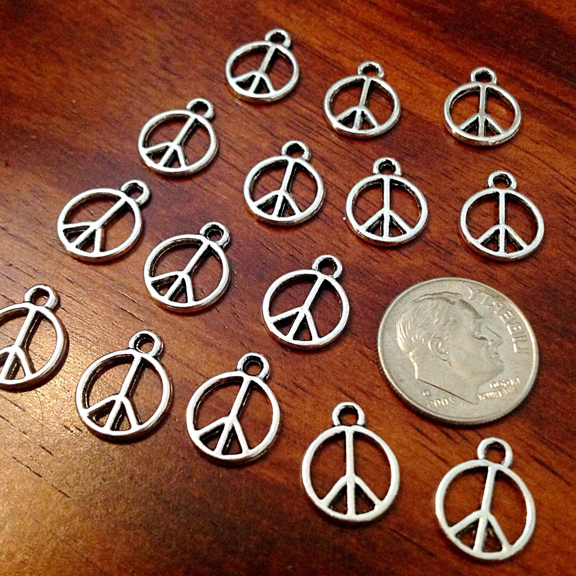 50pcs, Peace Sign Charms, Antique Silver Charms, Small Peace Charms, Yoga Charms, Zen Charms, Jewelry and Craft Supplies, Findings