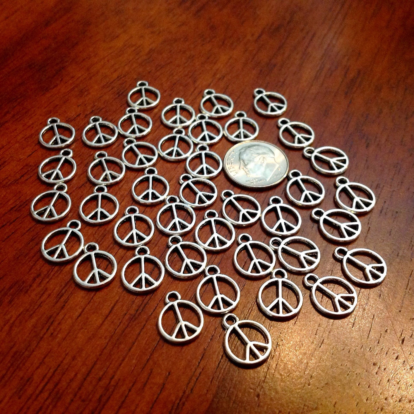 50pcs, Peace Sign Charms, Antique Silver Charms, Small Peace Charms, Yoga Charms, Zen Charms, Jewelry and Craft Supplies, Findings
