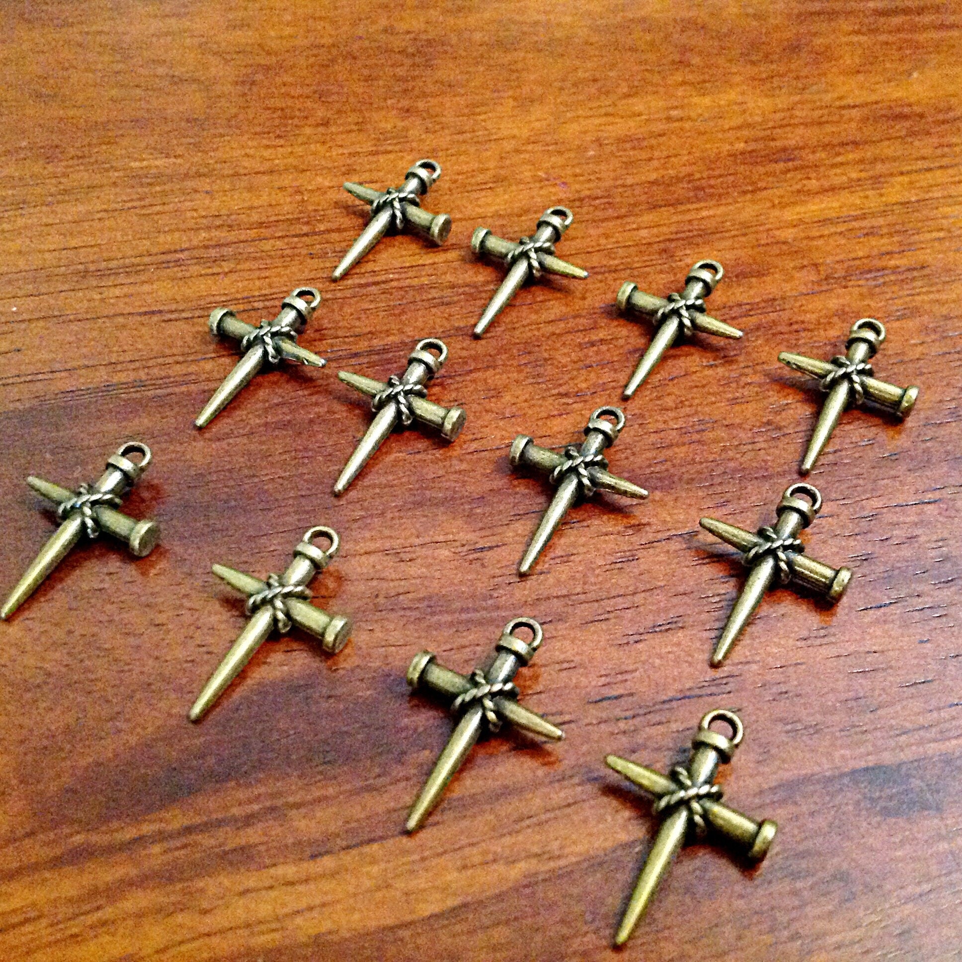 20pcs Bronze Cross Charms, Antique Bronze Charms, Nailed Cross Charms, Crucifix Charms, Rosary Cross Charms, Double Sided Cross, Findings