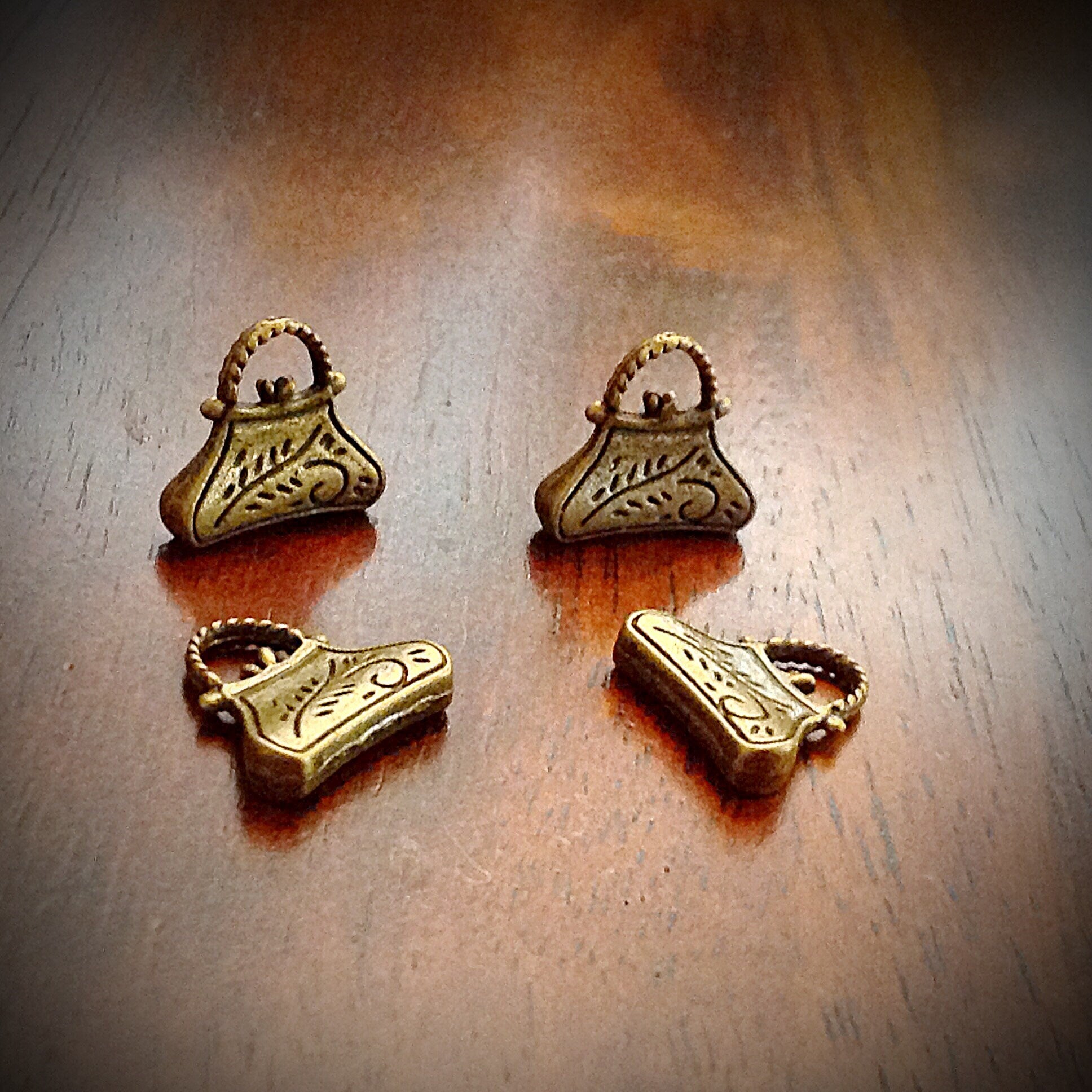 Bulk 15 Purse Pendants, Antique Bronze Charms, Handbag Pendants, 3-D Purse Charms, Handbag Charms, Findings, Crafts and Jewelry Supplies