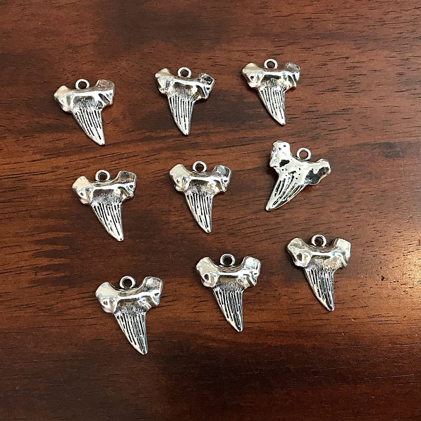 15pcs, Shark Tooth Charms, Shark Tooth Pendants, Shark Charms, Antique Silver Shark Tooth Charms, Ocean Charms, Fishing Charms, Findings