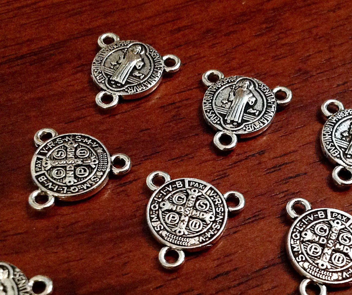 18mm, 40pcs, St Benedict Connector Charms, 3 Loop Connectors, Saint Benedict Medals, Rosary Centers, Benediction Charms, Rosary Charms