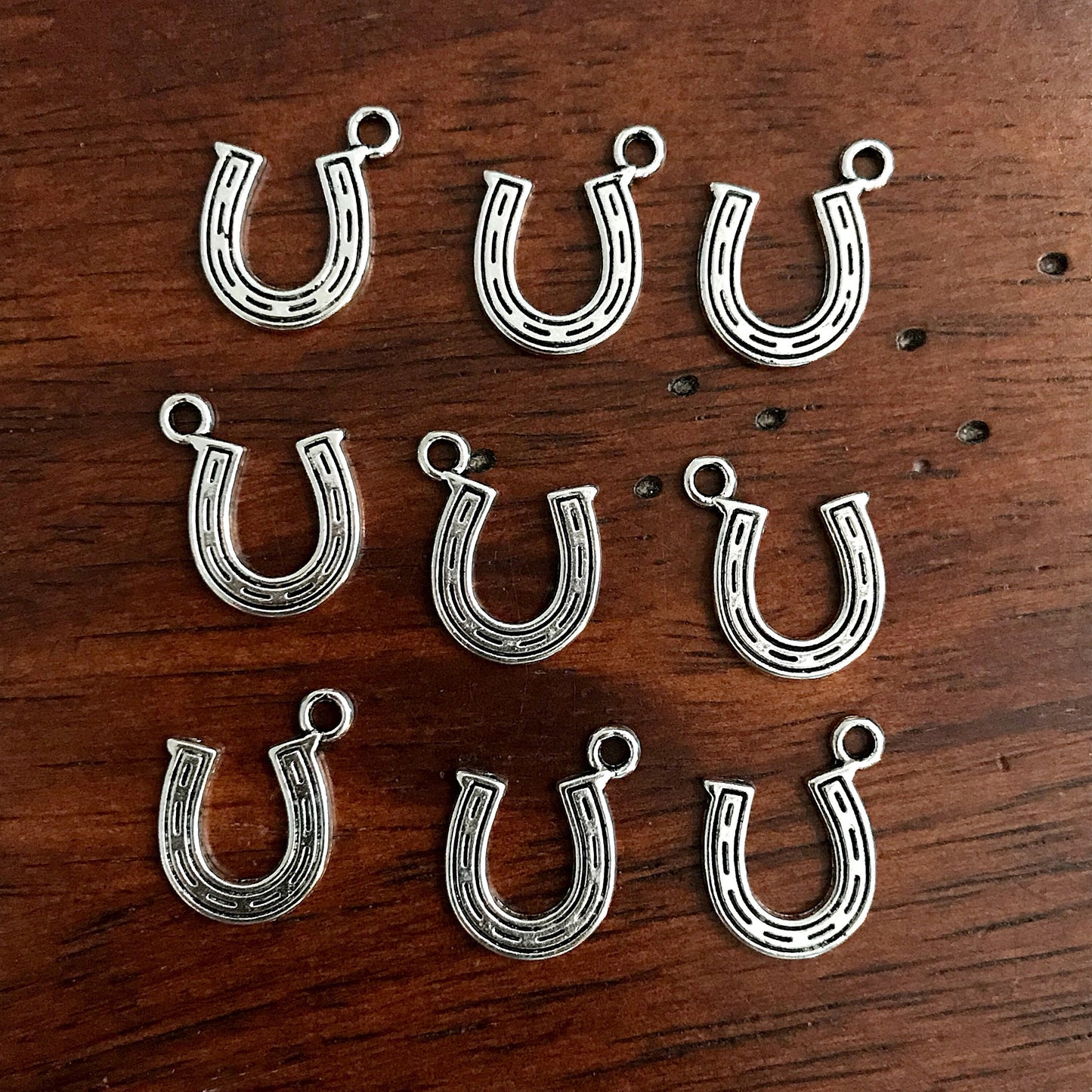 20pcs Silver Horseshoe Charms, Antique Silver Charms, Horse Shoe Charms, Cowboy Charms, Horse Charms, Small Horseshoe Charms, Findings