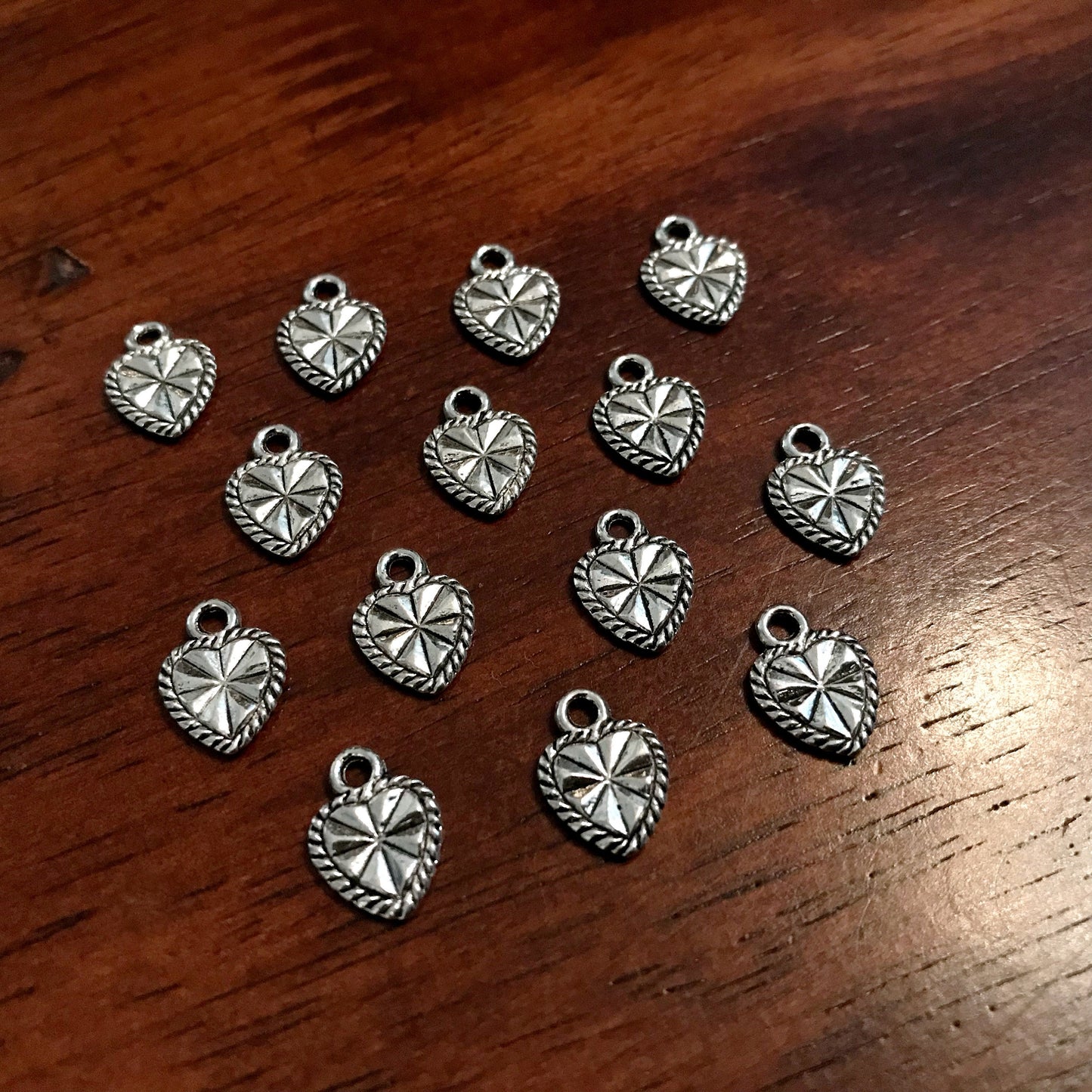 25pcs Heart Charms, Antique Silver Charms, Etched Hearts, Love Charms, Tiny Heart Charms, Silver Heart Charms, Valentine Charms, Findings