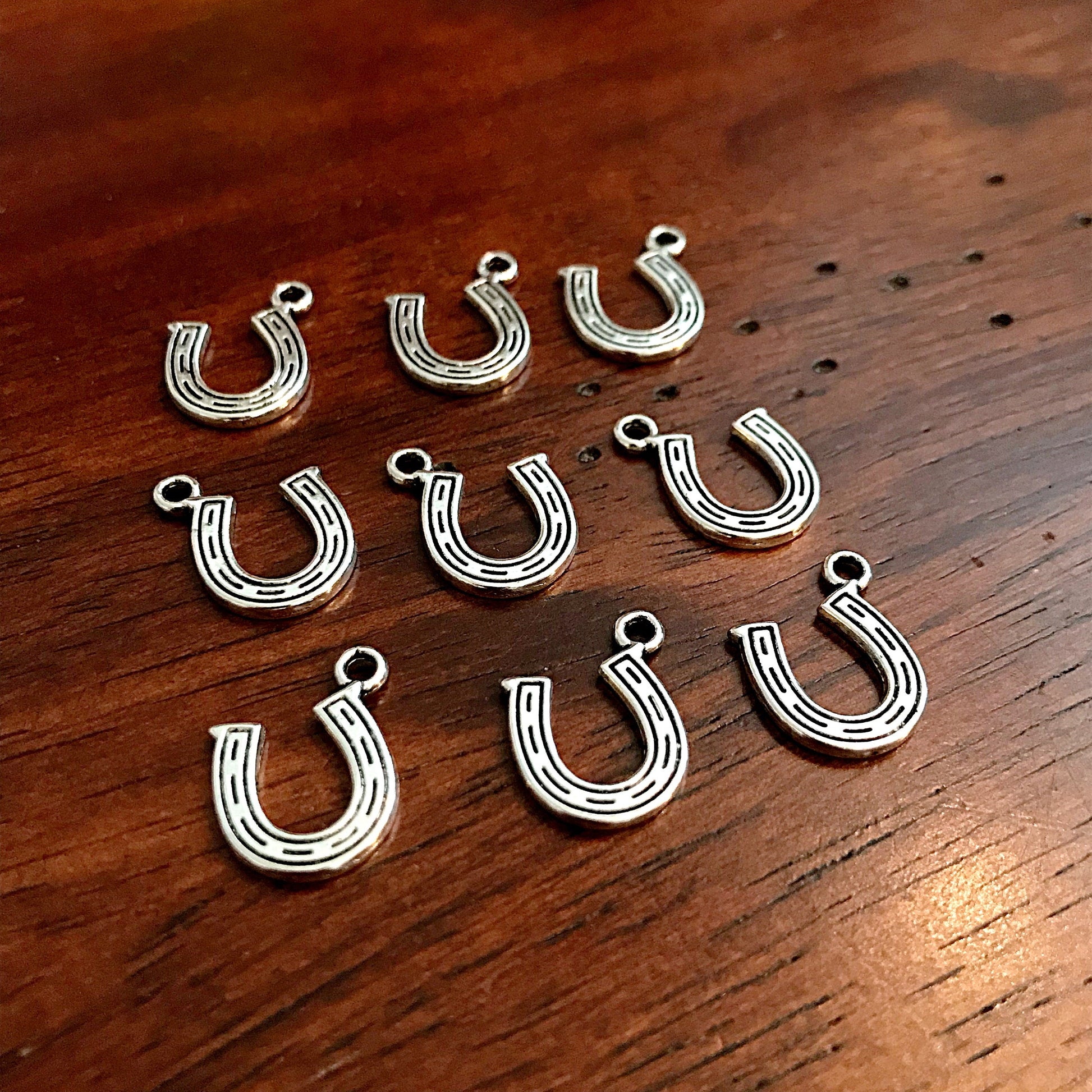 40pcs, Horseshoe Charms, Lucky Horseshoe Charms, Silver Horseshoe Charms, Small Horseshoe Charms, Craft and Jewelry Supplies, Findings