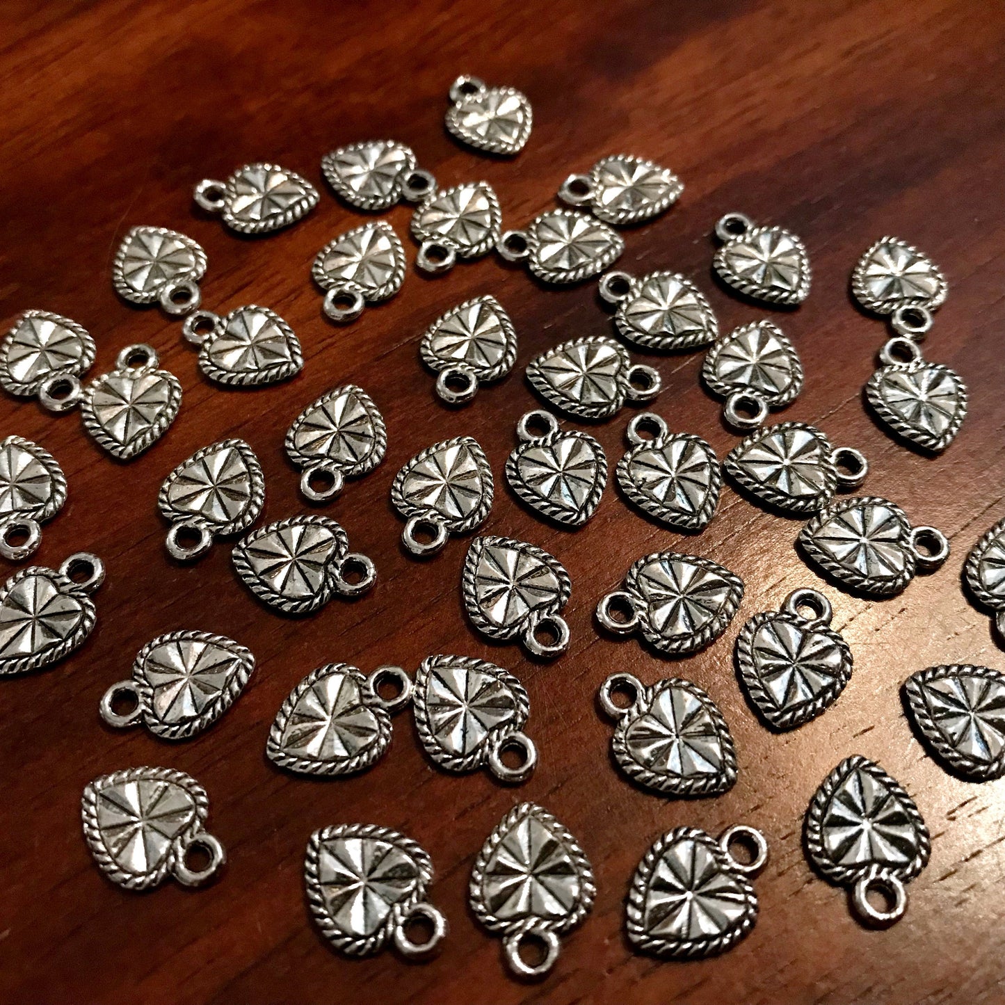 Bulk 50pcs Heart Charms, Antique Silver Charms, Etched Hearts, Love Charms, Heart Charms, Silver Heart Charms, Valentine Charms, Findings