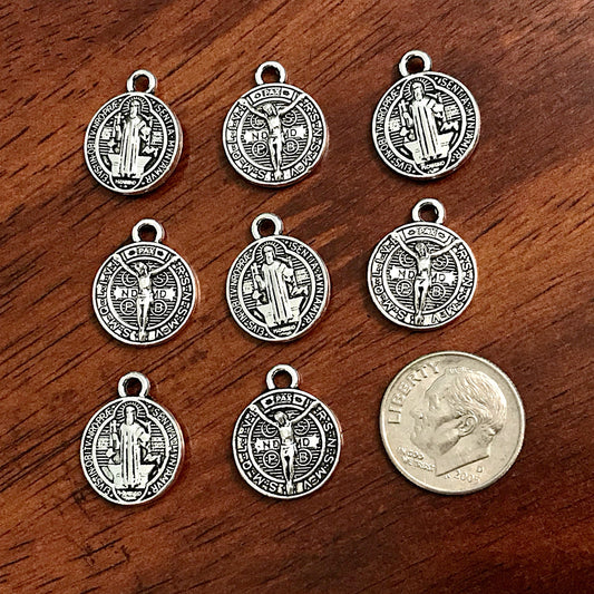 10pcs, Silver Saint Benedict Medal, Devil Chasing Medal, Protection Against Evil Amulet, Double Sided St Benedict Medals, 15mm in diameter