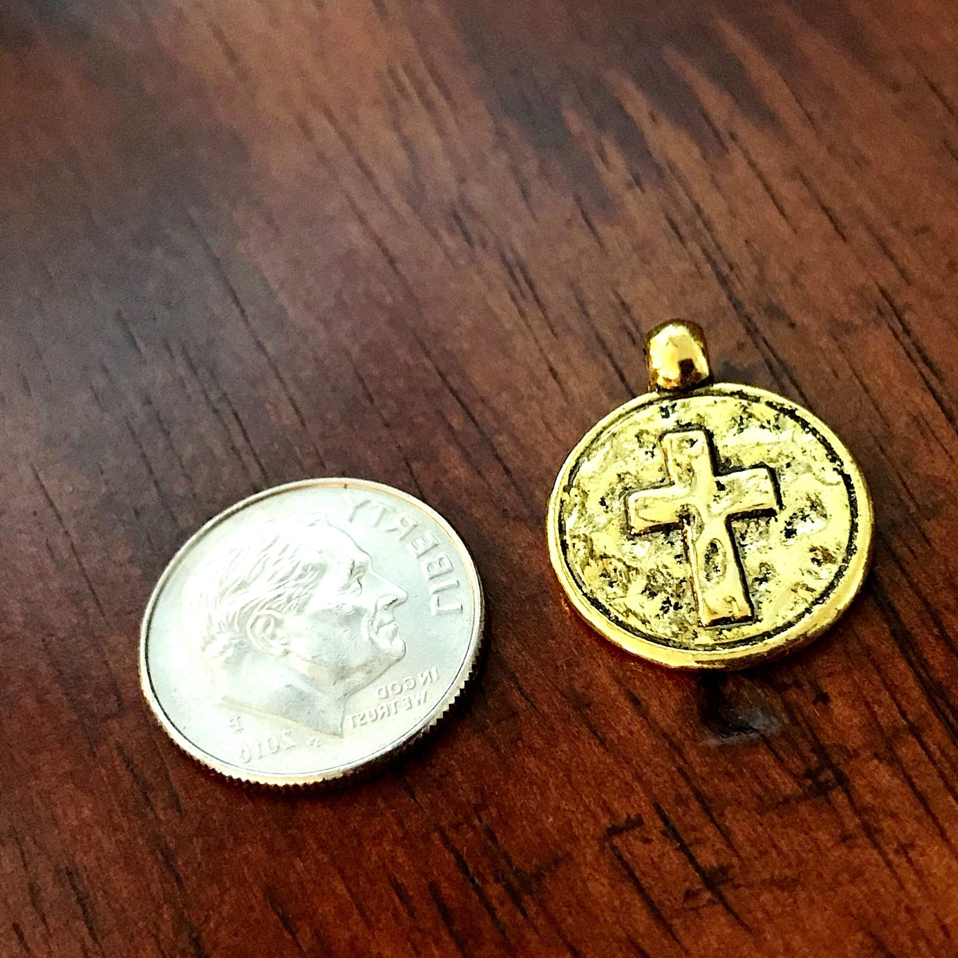 30pcs, Hammered Cross Charms, Antique Gold Cross Charms, Round Cross Charms, Disc Cross Charms, Coin Cross Charms, DIY Jewelry, Findings