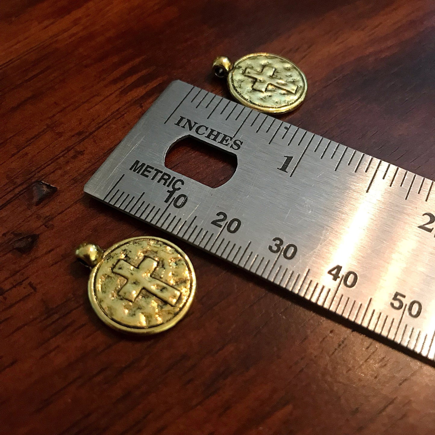 20pcs, Hammered Cross Charms, Antique Gold Cross Charms, Round Cross Charms, Disc Cross Charms, Coin Cross Charms, DIY Jewelry, Findings