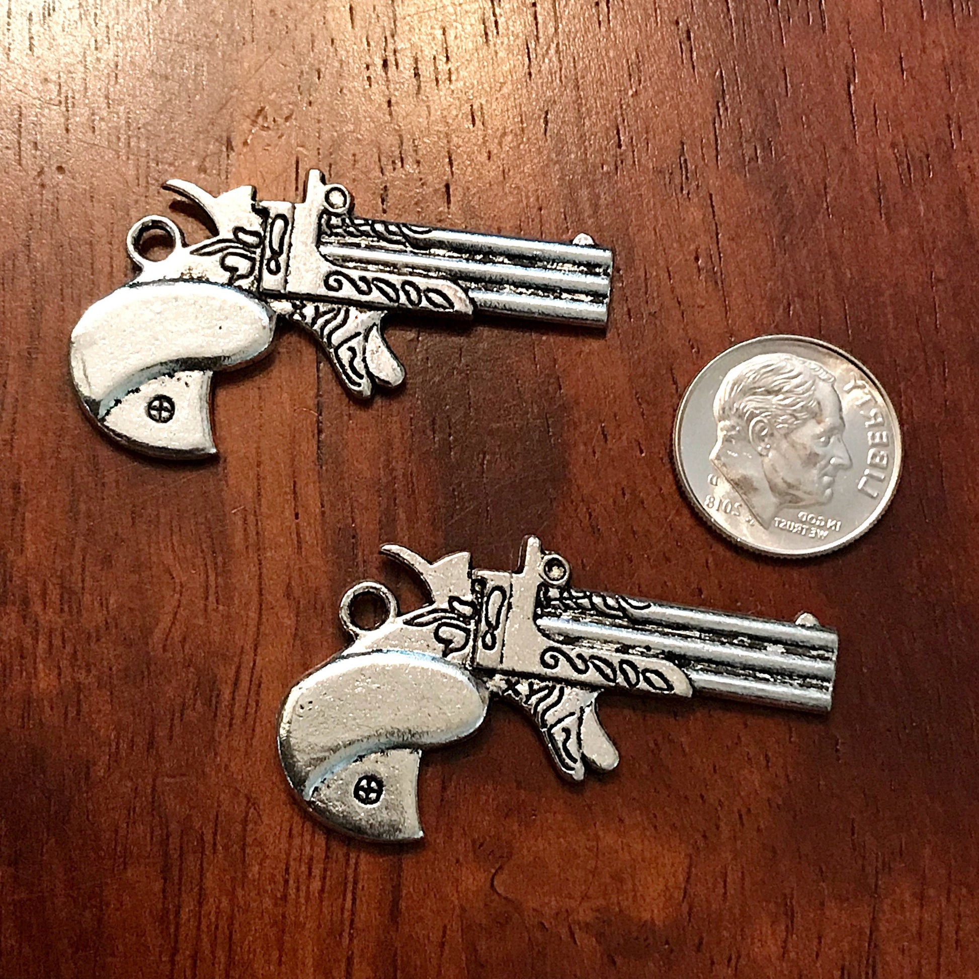 5pcs, Gun Charms, Antique Silver Charms, Gun Pendants, Pistol Charm, Double Sided Hand Gun Charms, Western Revolver Charms, Findings