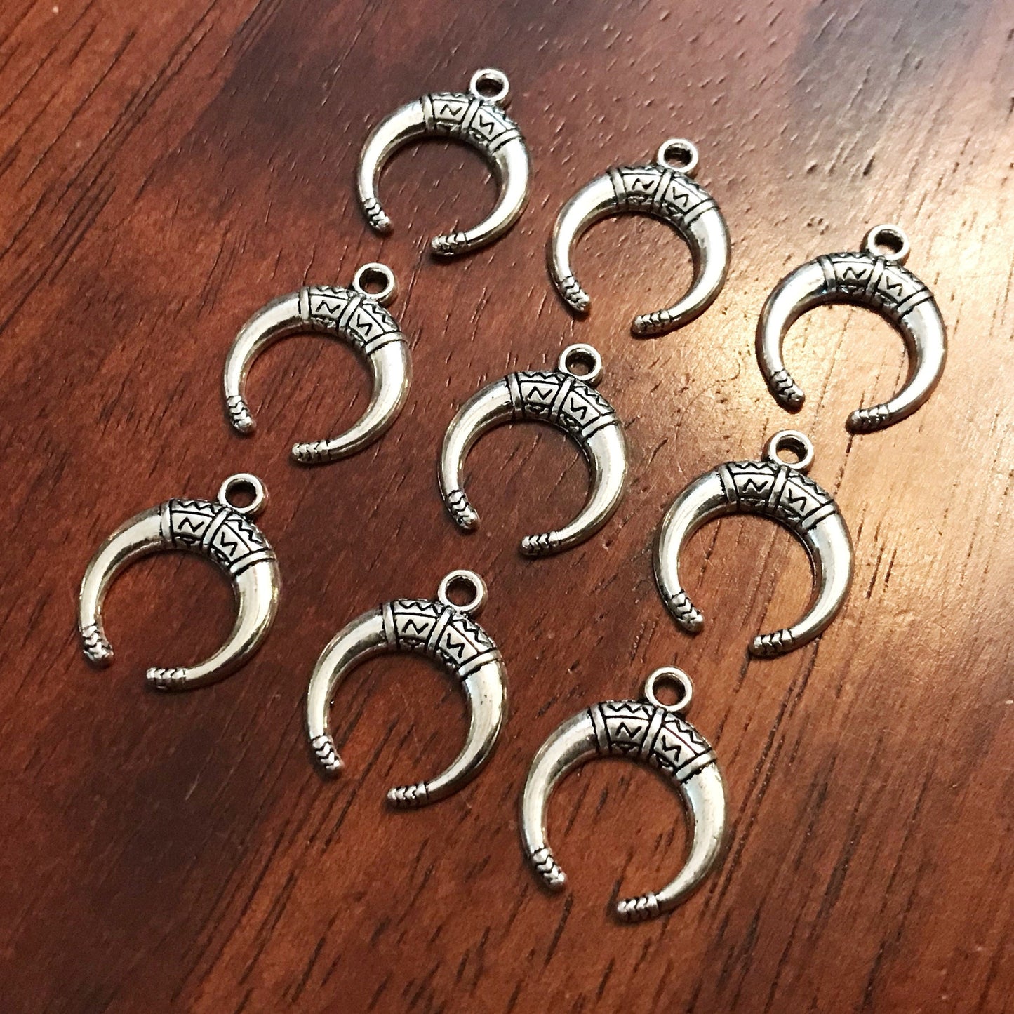 50pcs, Crescent Moon Charms, Horn Charms, Tribal Charms, Silver Tusk Charms, Boho Moon Charms, Crescent Moon Pendants, Findings