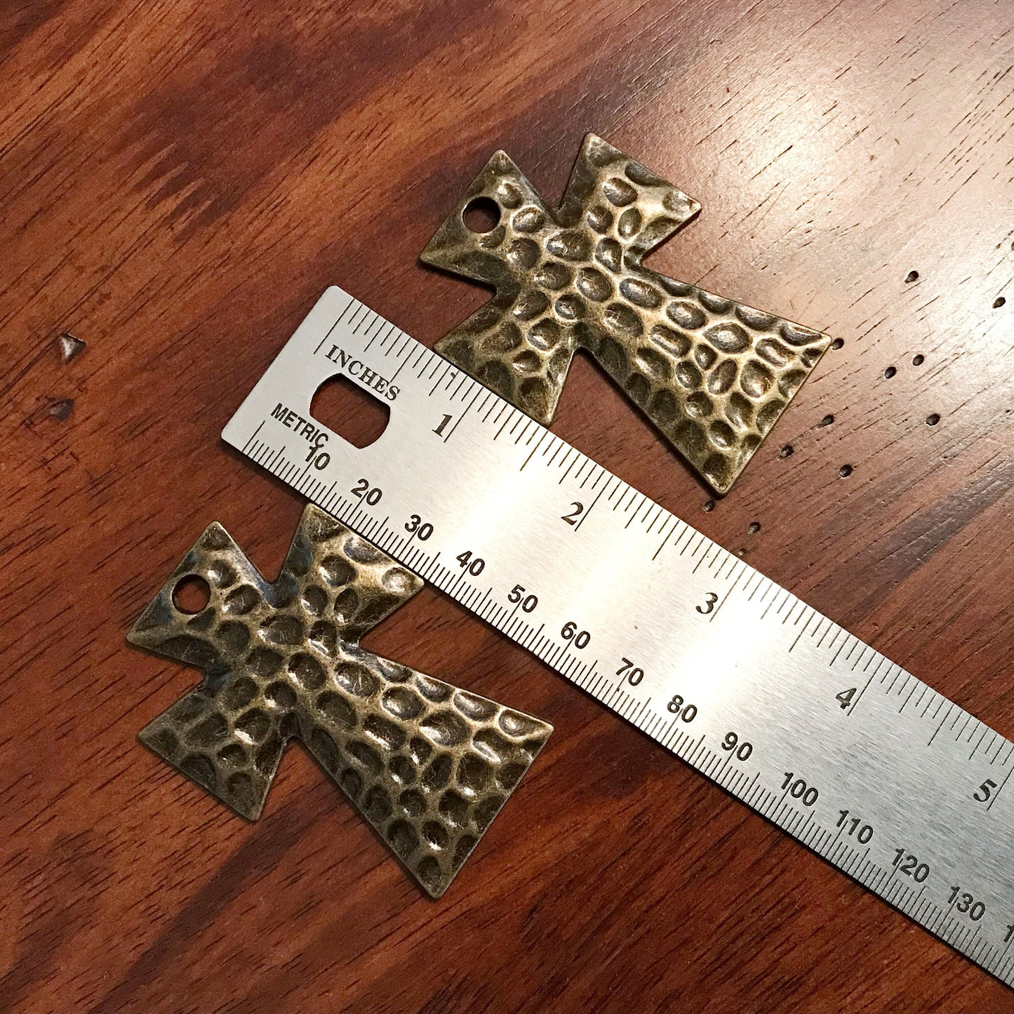 2pcs, Large Bronze Cross Pendants, Hammered Metal Cross, Antique Bronze Cross, Heavy Bronze Cross Pendnat, Large Cross Charms,