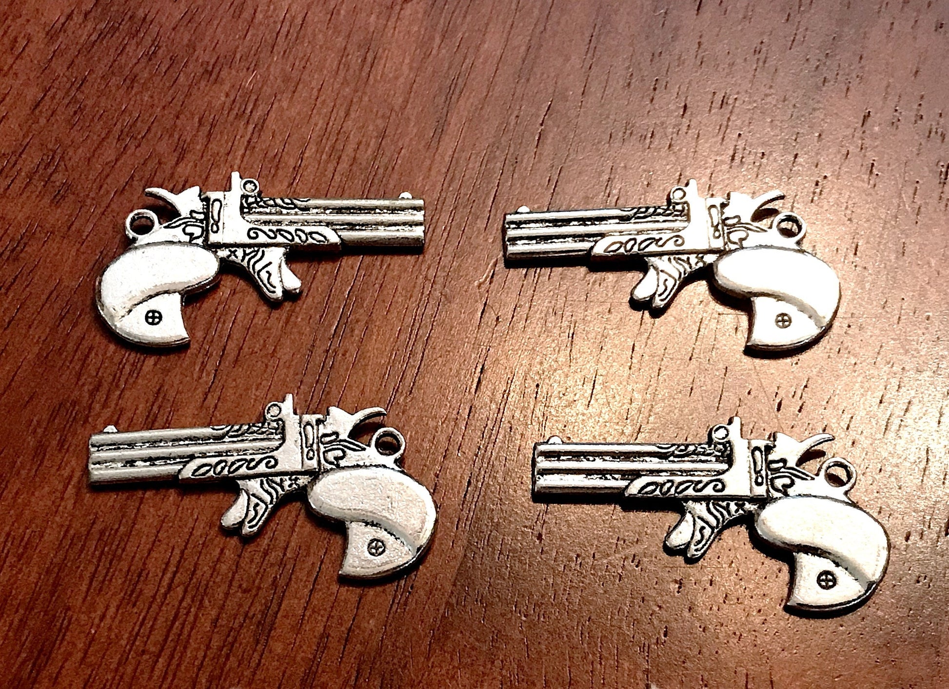5pcs, Gun Charms, Antique Silver Charms, Gun Pendants, Pistol Charm, Double Sided Hand Gun Charms, Western Revolver Charms, Findings