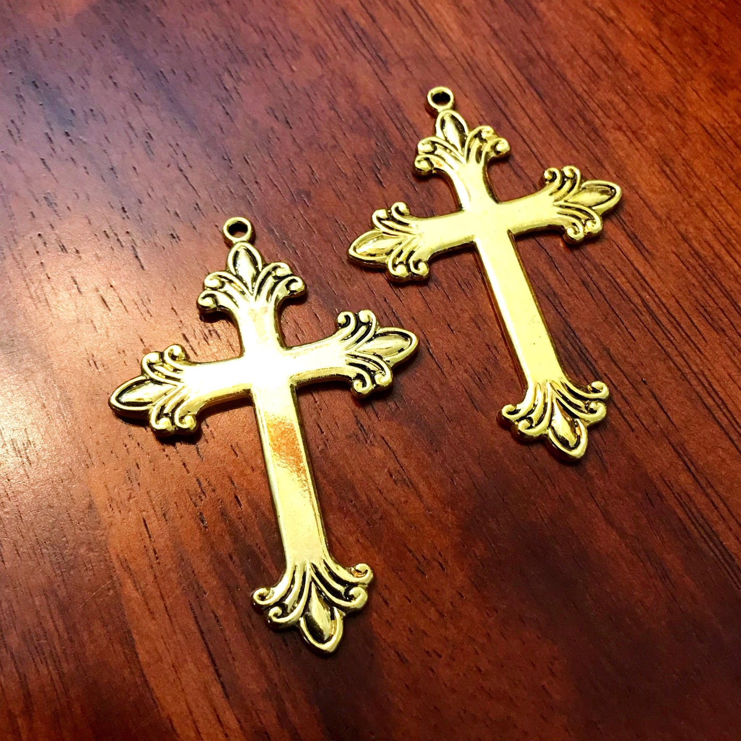 4 Large Gold Cross Pendants, Cross Charms, Antique Gold Cross Pendant, Fancy Cross Pendants, Rosary Cross, Rosary Charms, Findings