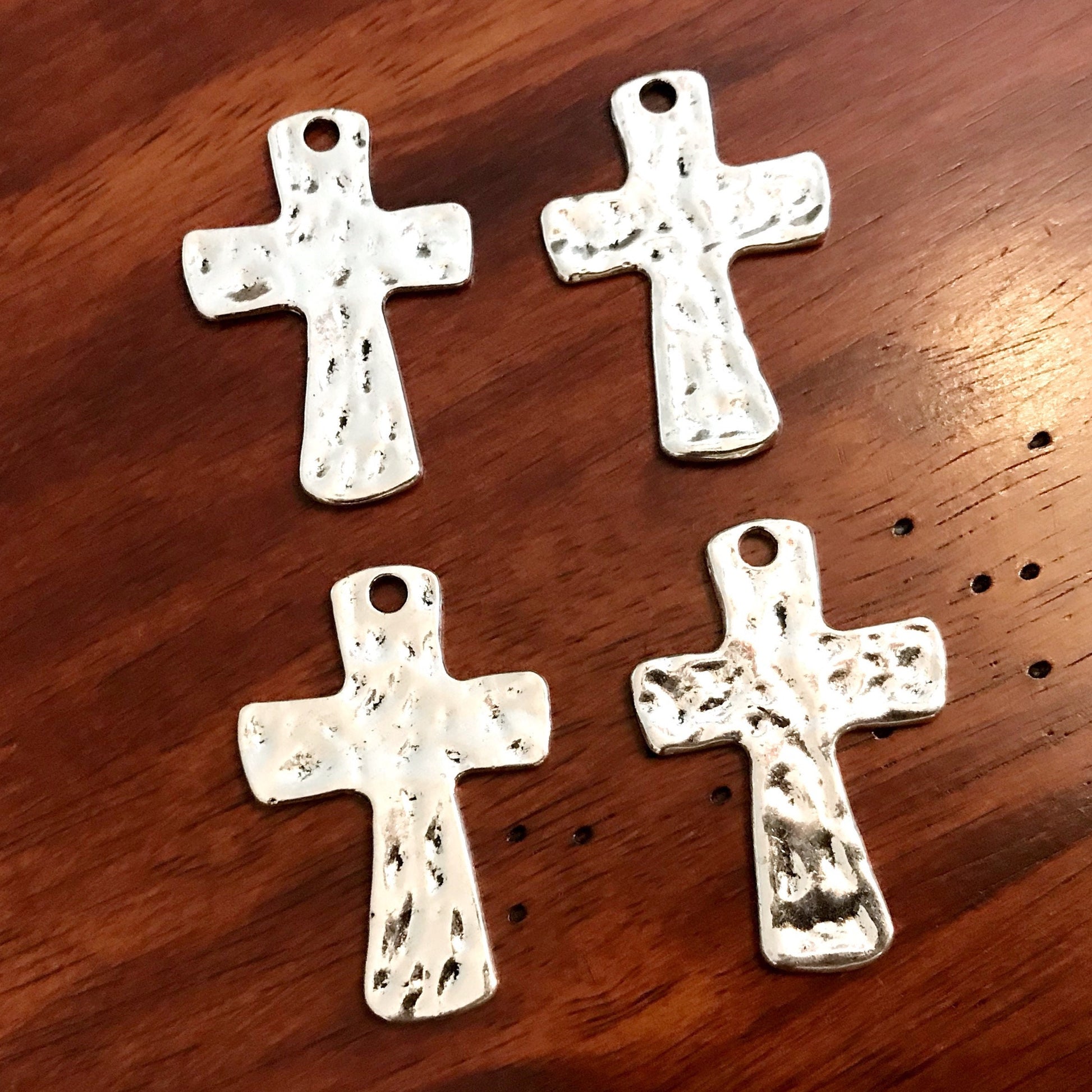 5 Large Silver Cross Pendants, Antique Silver Cross, Hammered Metal Cross, Silver Cross Charms, Large Cross Charms, Cross Pendants, Findings
