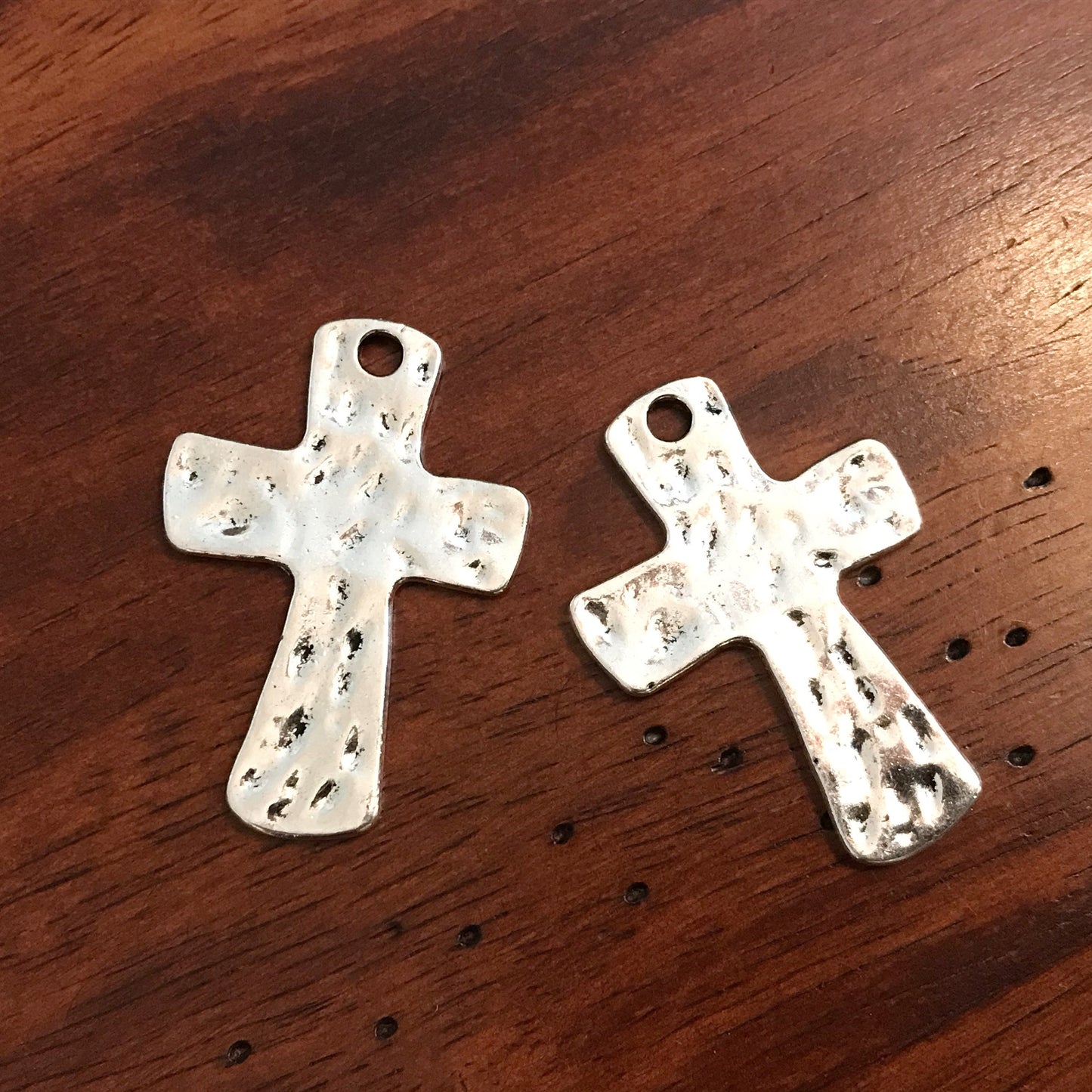 5 Large Silver Cross Pendants, Antique Silver Cross, Hammered Metal Cross, Silver Cross Charms, Large Cross Charms, Cross Pendants, Findings