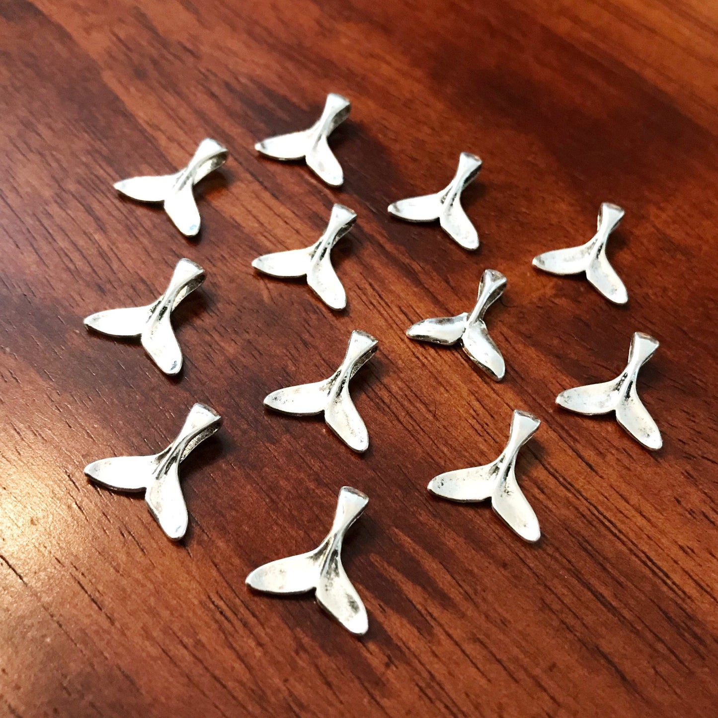 Bulk 50pcs, Whale Tail Charms, Whale Charms, Fish Tail Charms, 3D Charms, Mermaid Tail Charms, Ocean Charms, Dolphin Charms, Killer Whale