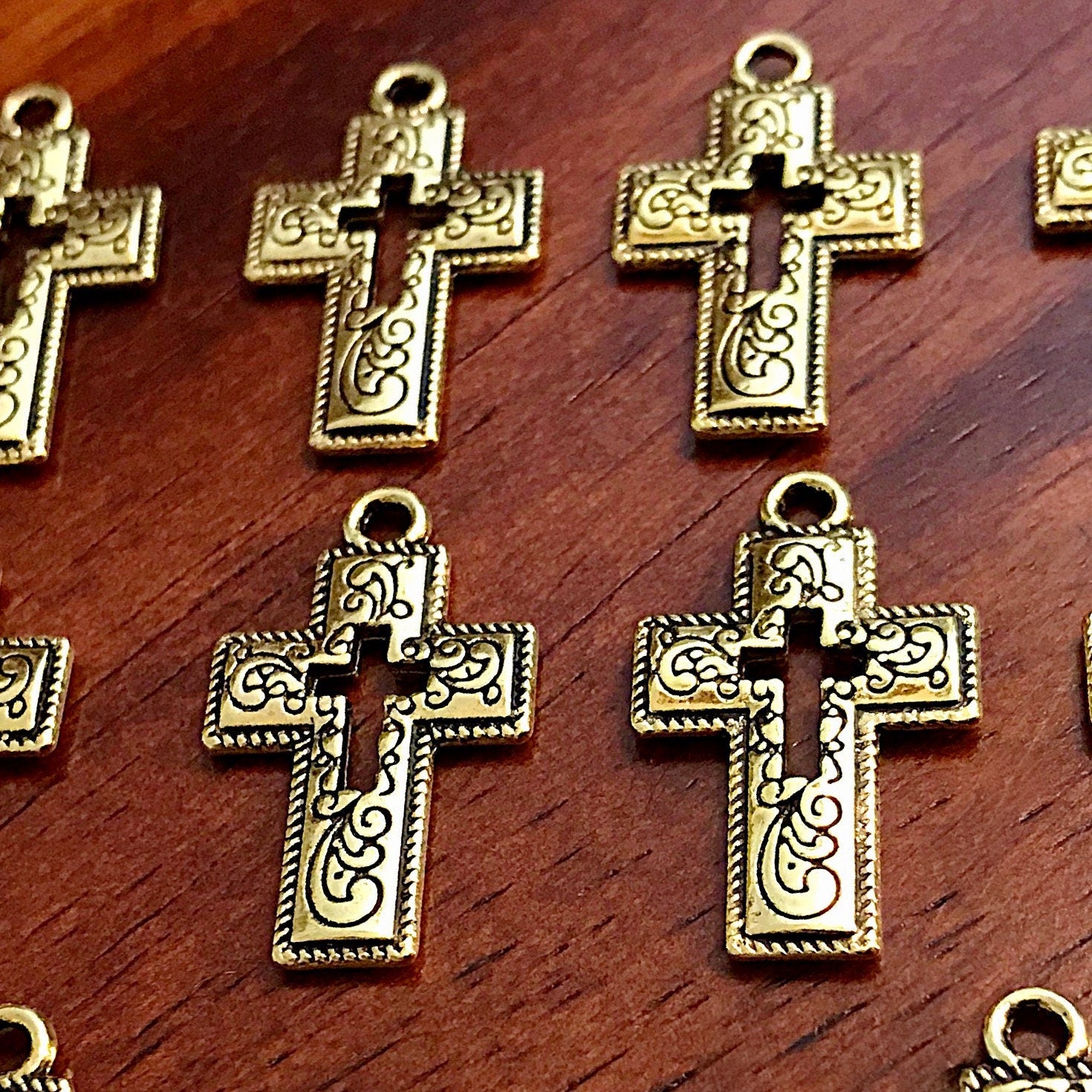 25pcs Cross Charms, Antique Gold Charms, Inside Cross, Hollow Cross, Fancy Cross Charms, Gold Cross Charms, Double Sided Cross, Findings