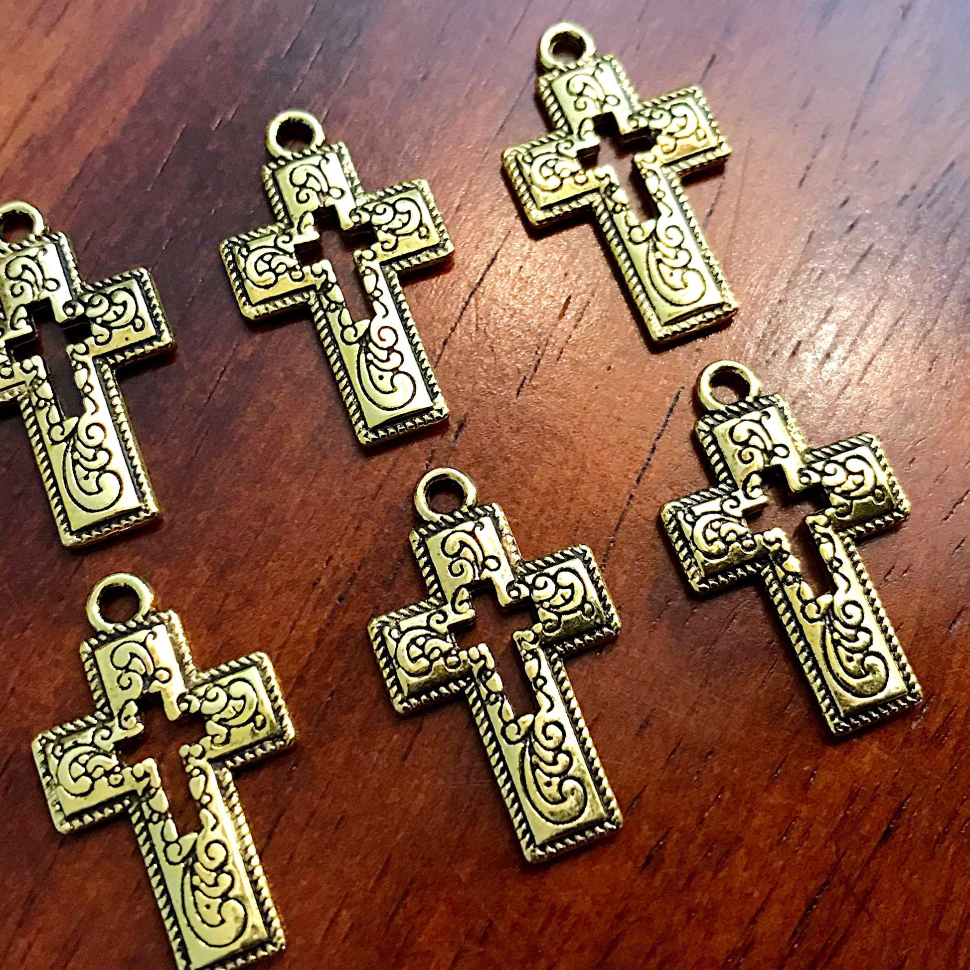 25pcs Cross Charms, Antique Gold Charms, Inside Cross, Hollow Cross, Fancy Cross Charms, Gold Cross Charms, Double Sided Cross, Findings