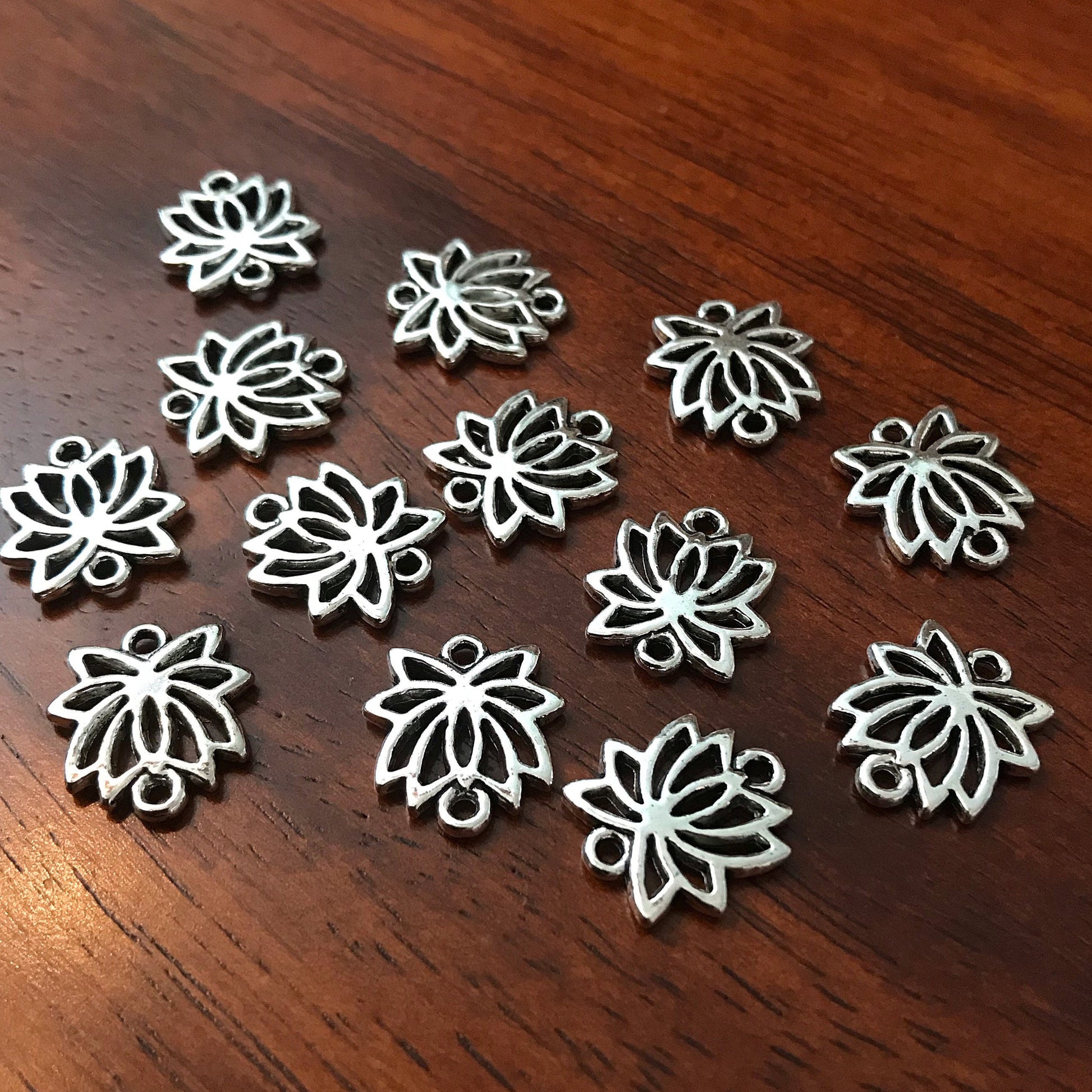 20pcs, Lotus Connector Charms, Lotus Flower Connector Charms, Lotus Flower Charms, Buddhist Charms, Yoga Charms, Zen Charms, Findings